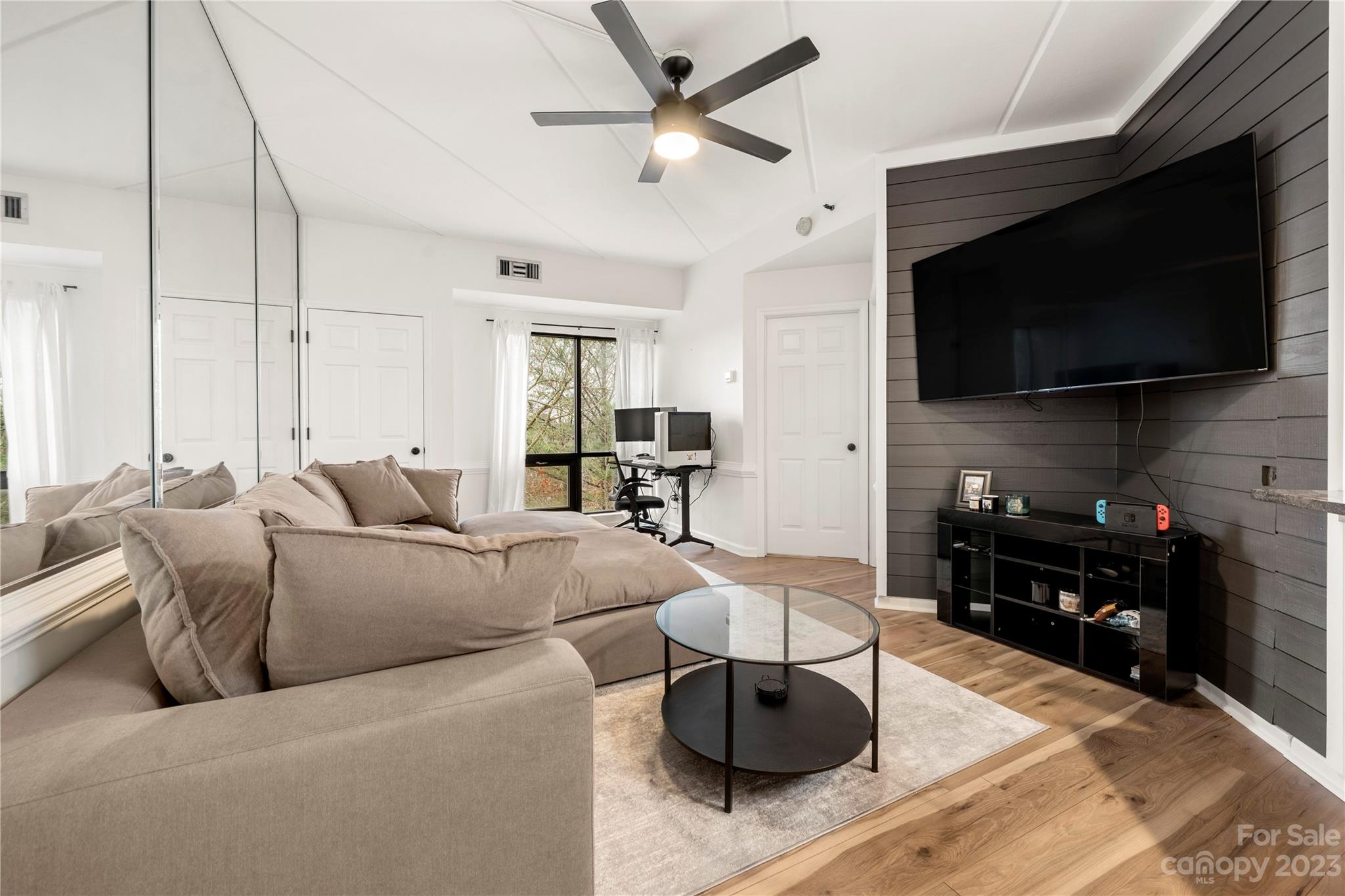 Kensington Place - Residential