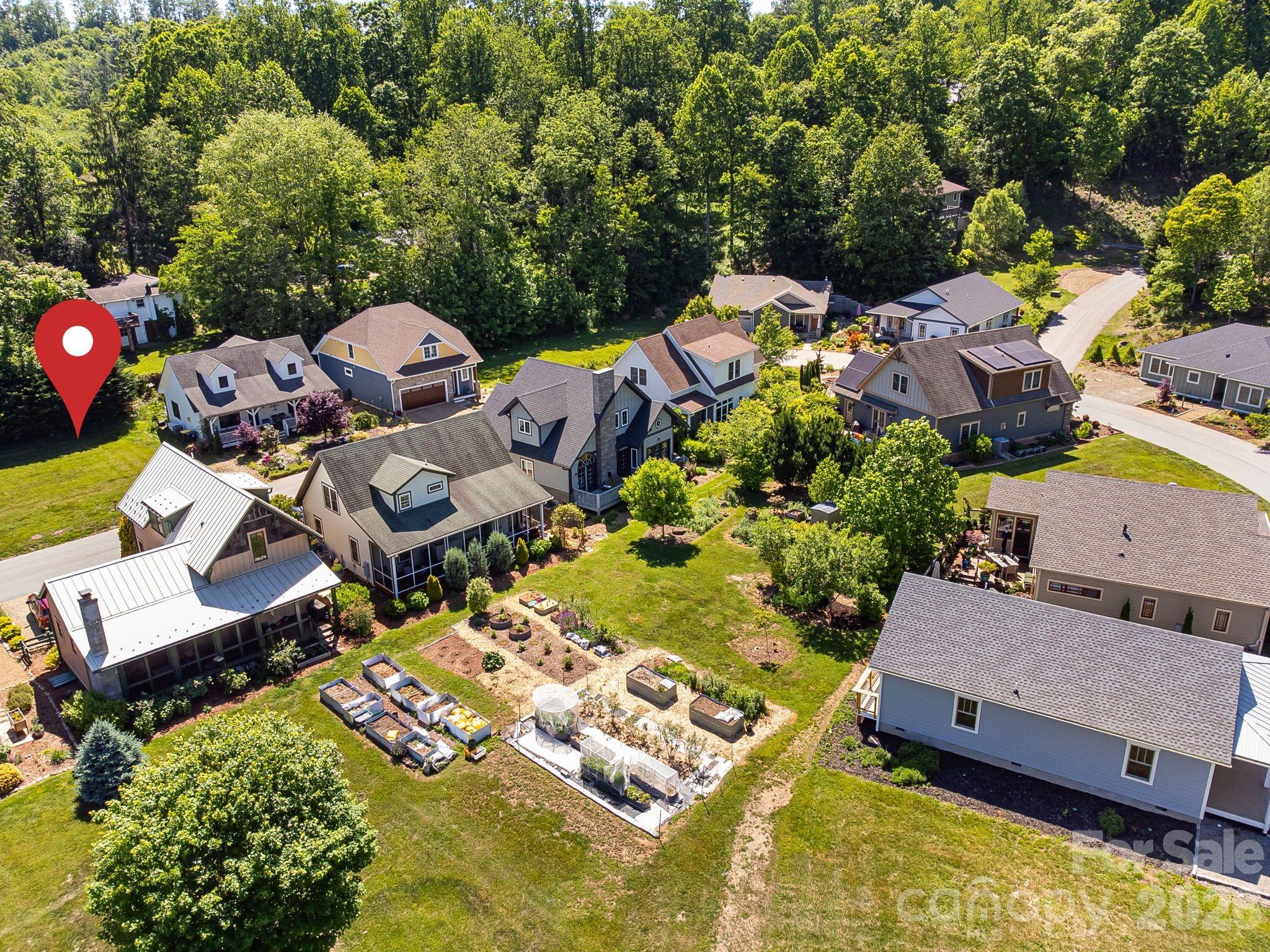 The Villages At Crest Mountain - Residential