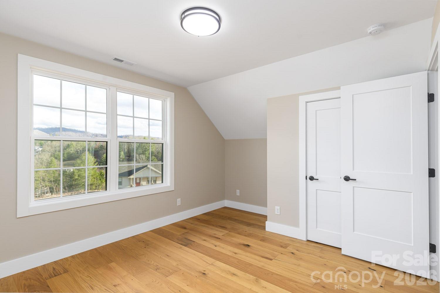 The Villages At Crest Mountain - Residential