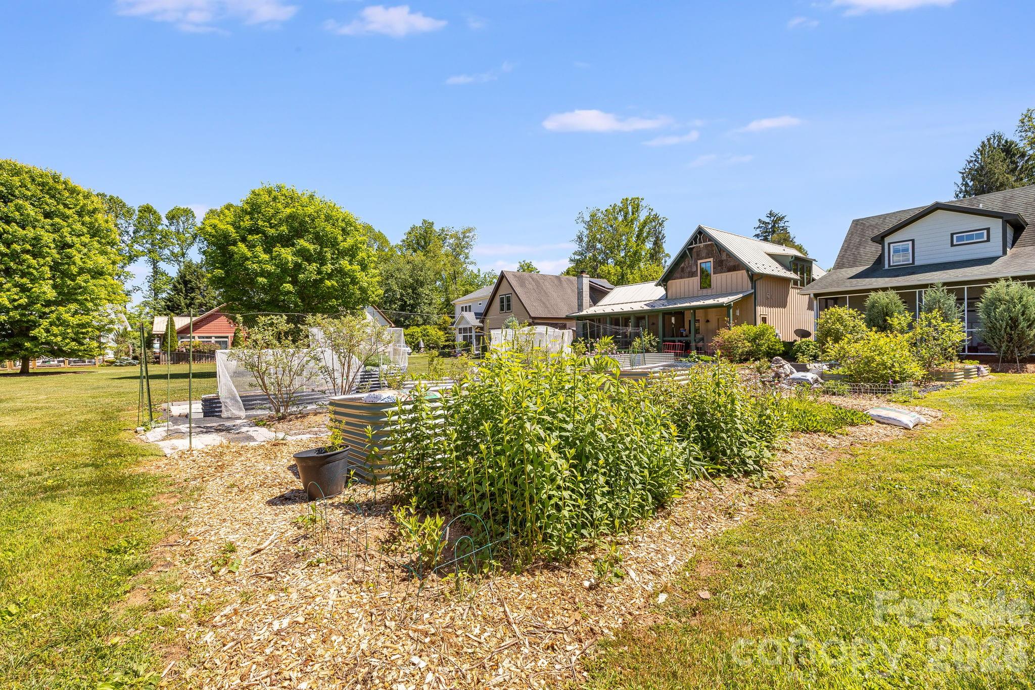 The Villages At Crest Mountain - Residential