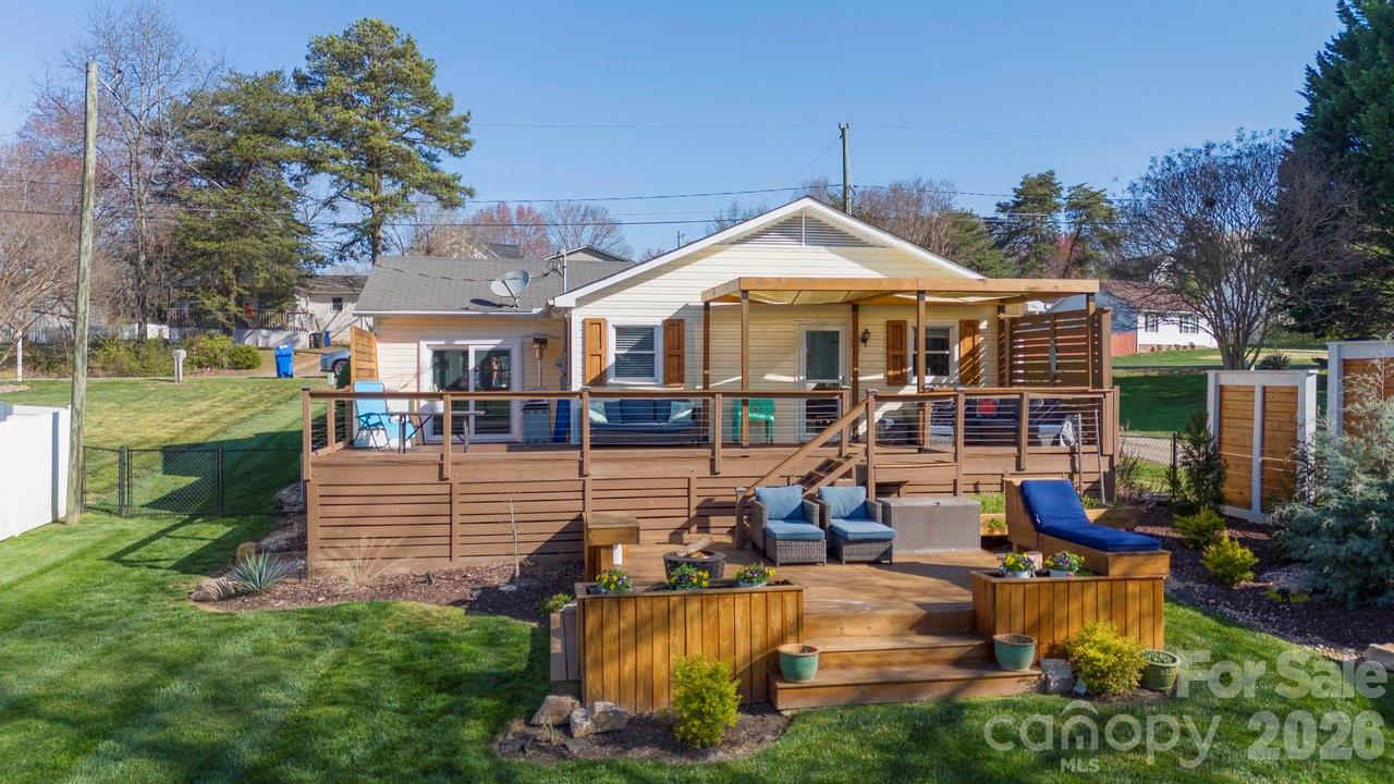 Commodore Peninsula - Residential