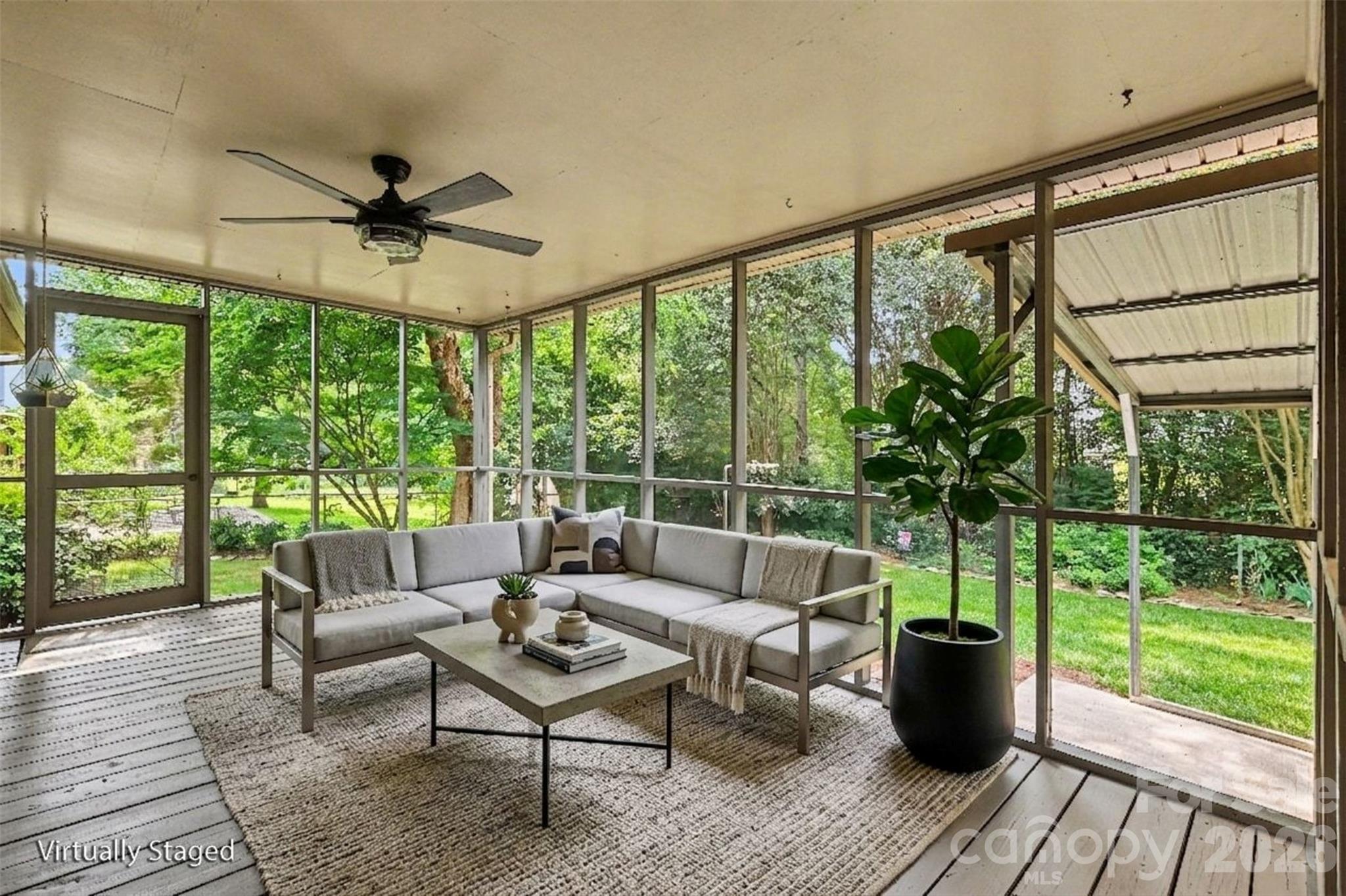 Mcclintock Woods - Residential