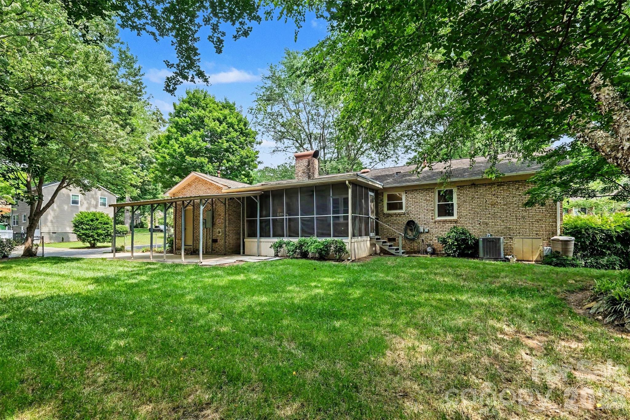Mcclintock Woods - Residential