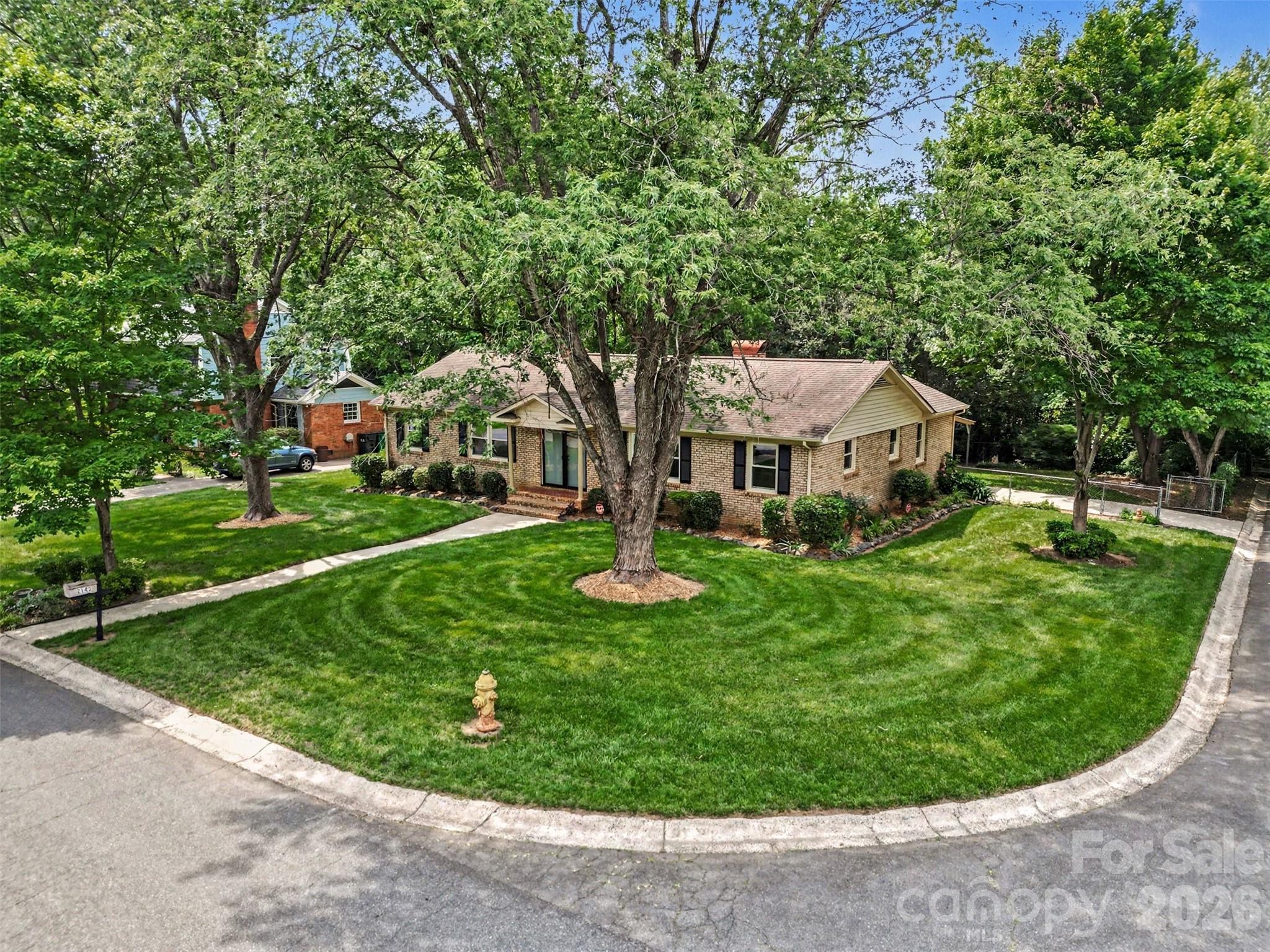 Mcclintock Woods - Residential