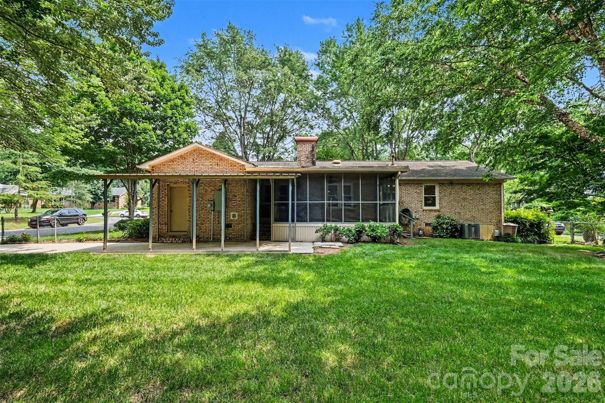 Mcclintock Woods - Residential
