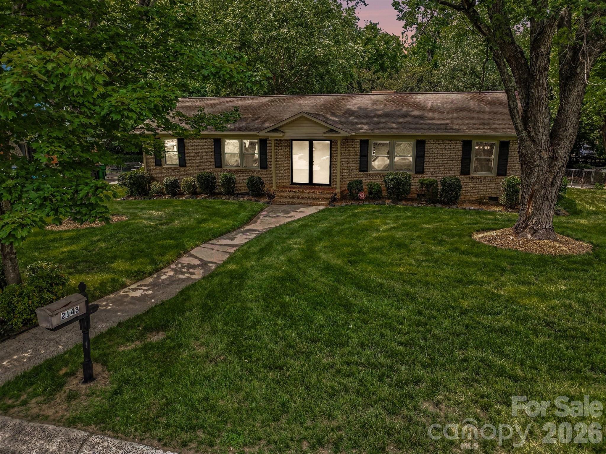 Mcclintock Woods - Residential