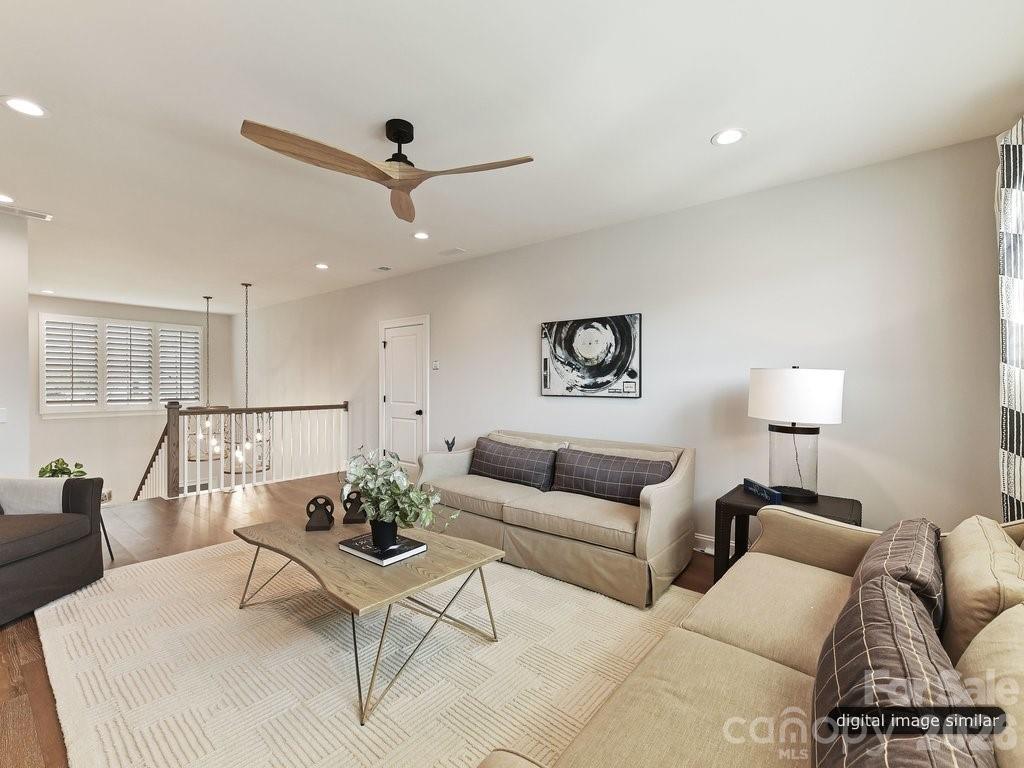 McLean - South Shore - Residential