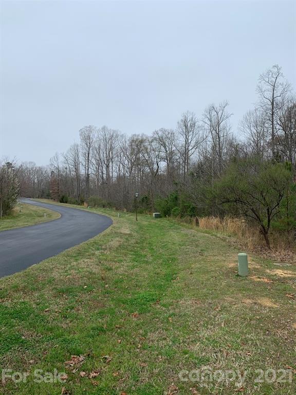 Longbrooke - Land