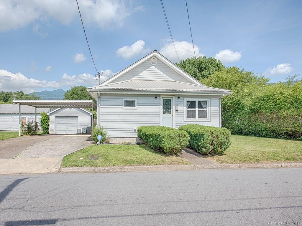 An open and shut case on value!  In town location making for desirable locale.  Level yard with garden spot for all your favorite flowers and vegetables.  Sip on lemonade while relaxing pool side.  Beautiful mountain view included.
