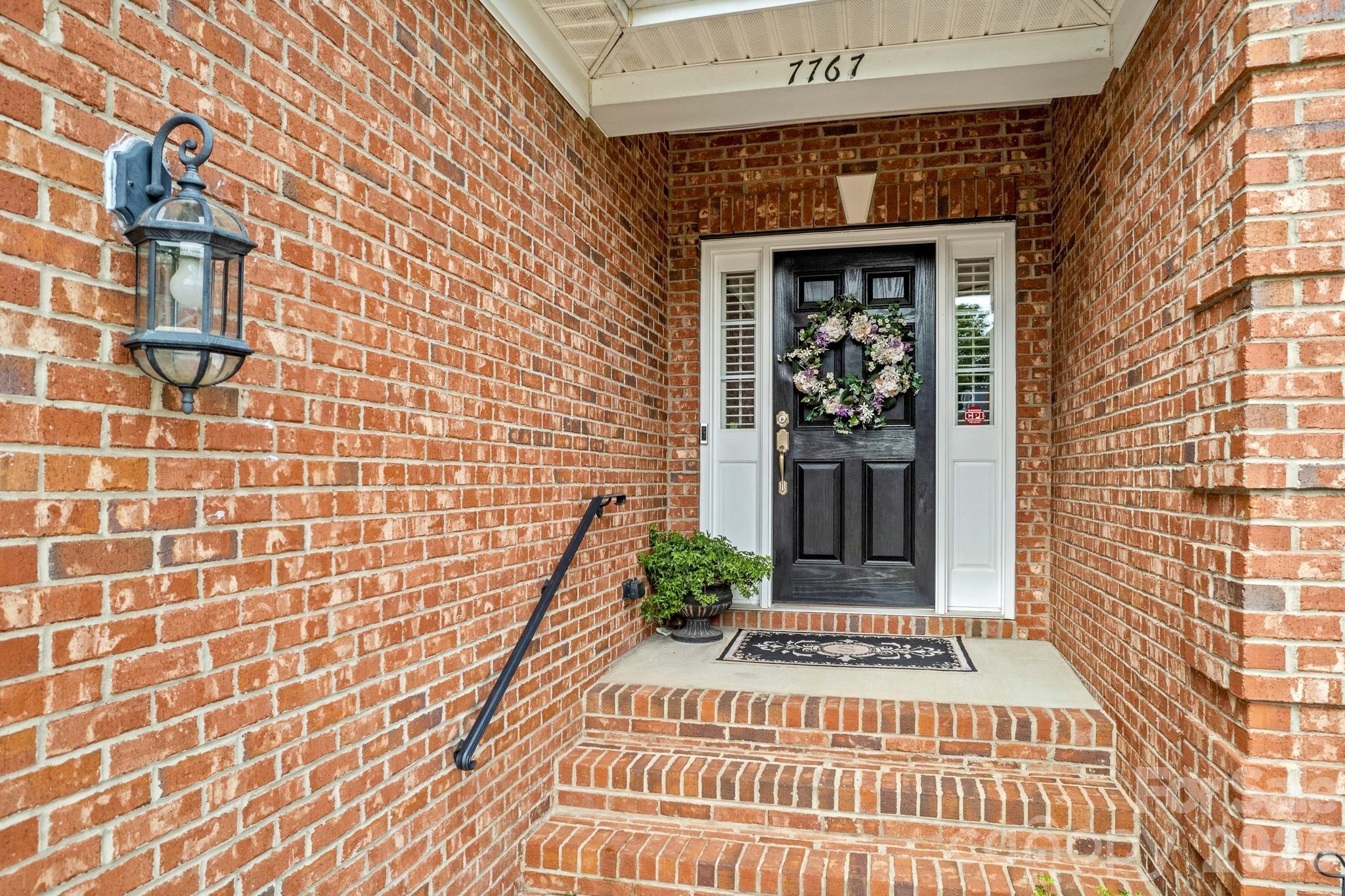 Cowans Ford Country Club - Residential