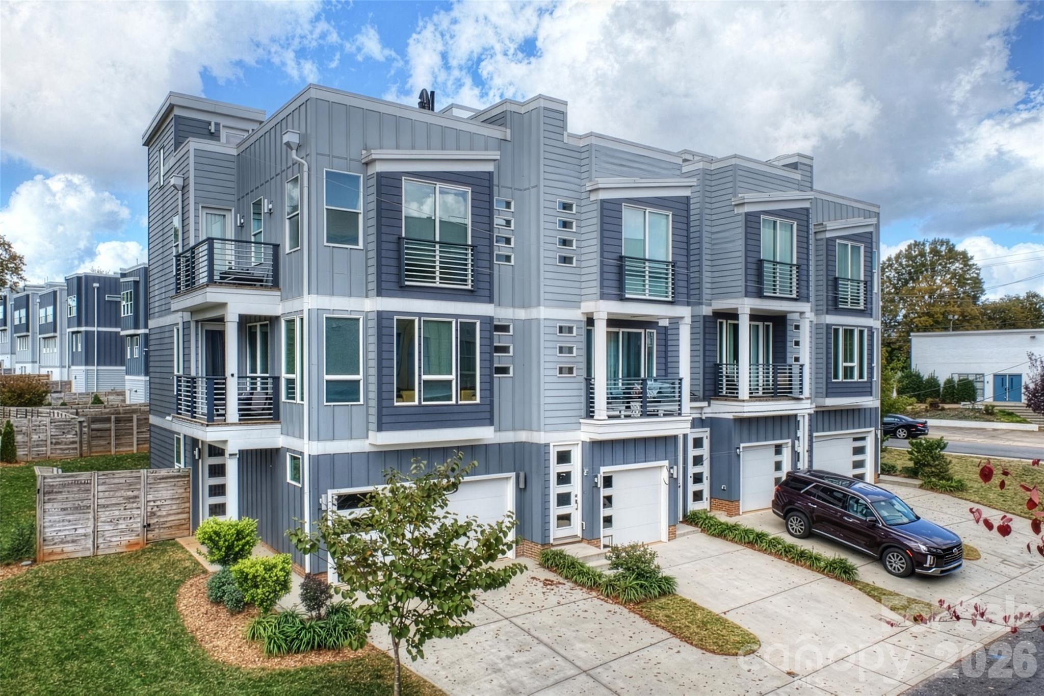 Urban Hive West End - Residential