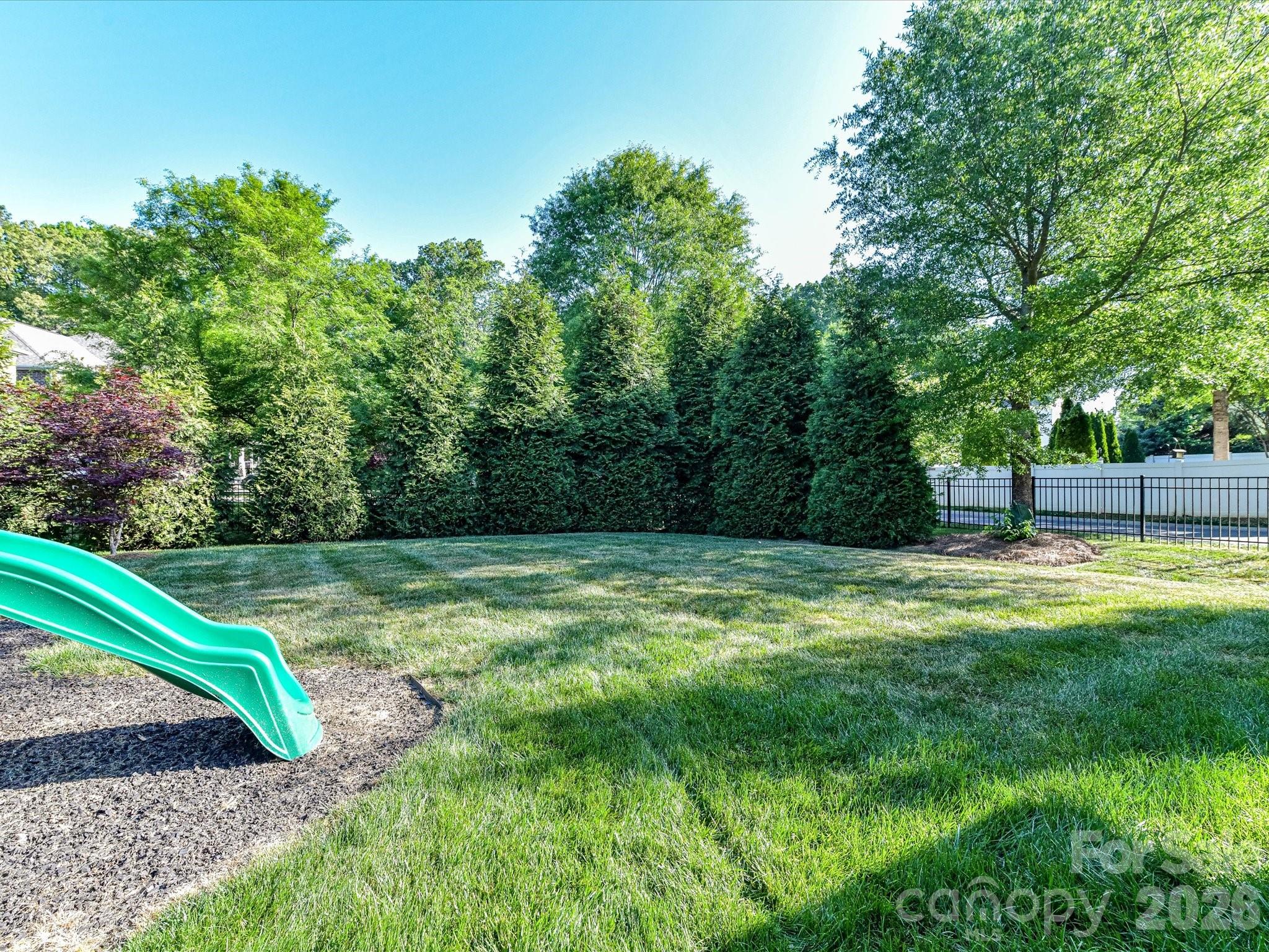Sardis Crest - Residential