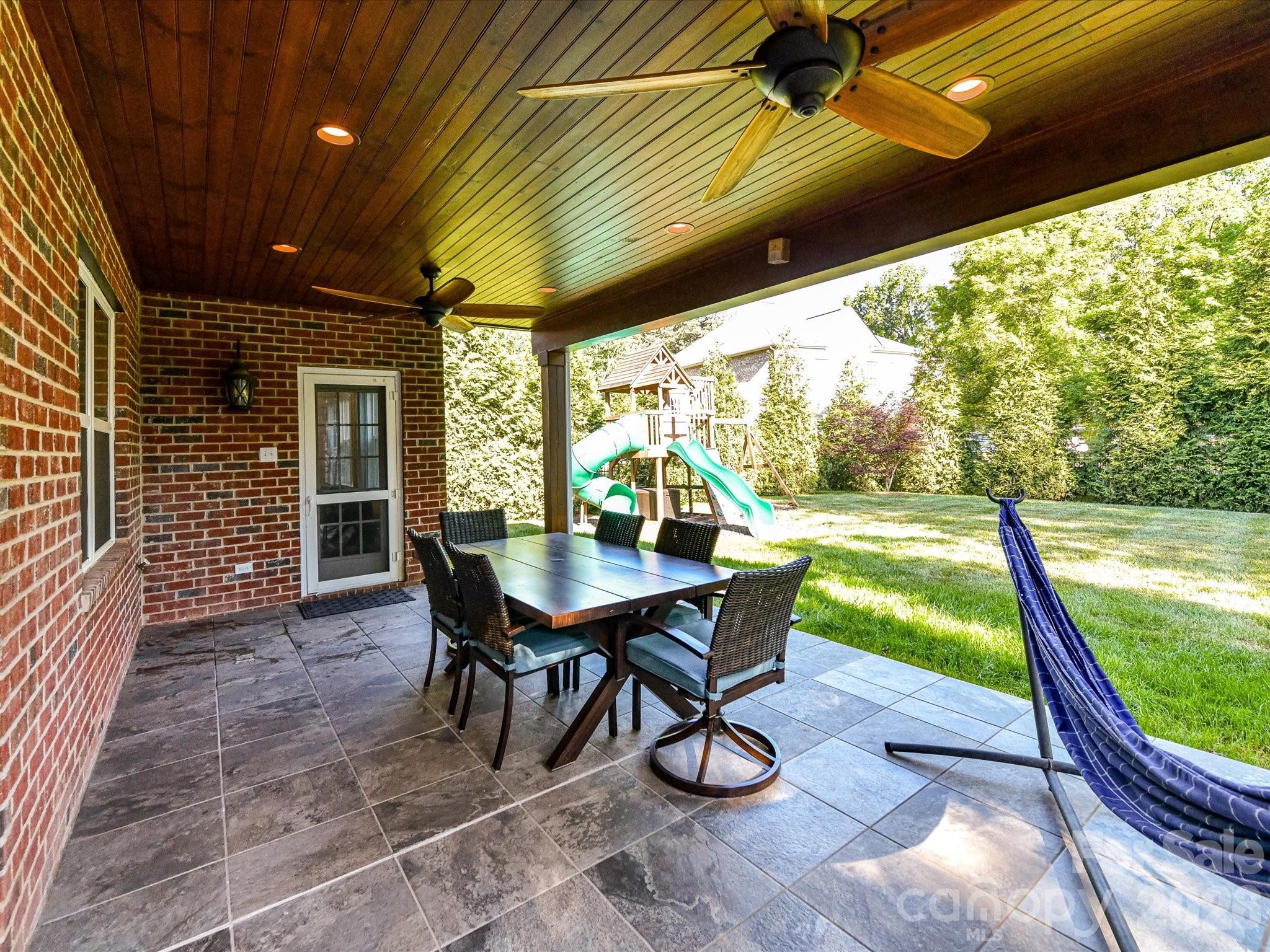 Sardis Crest - Residential