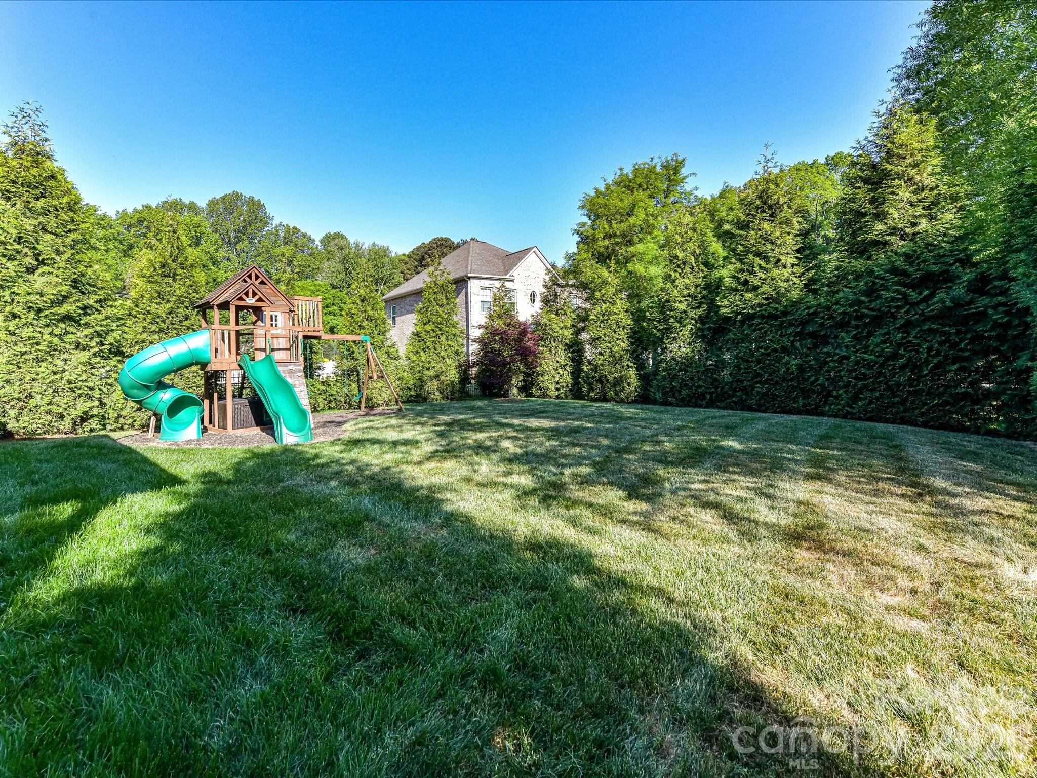 Sardis Crest - Residential