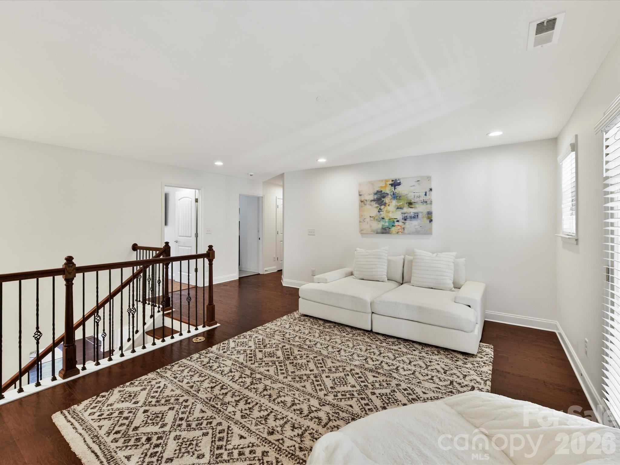 Sardis Crest - Residential