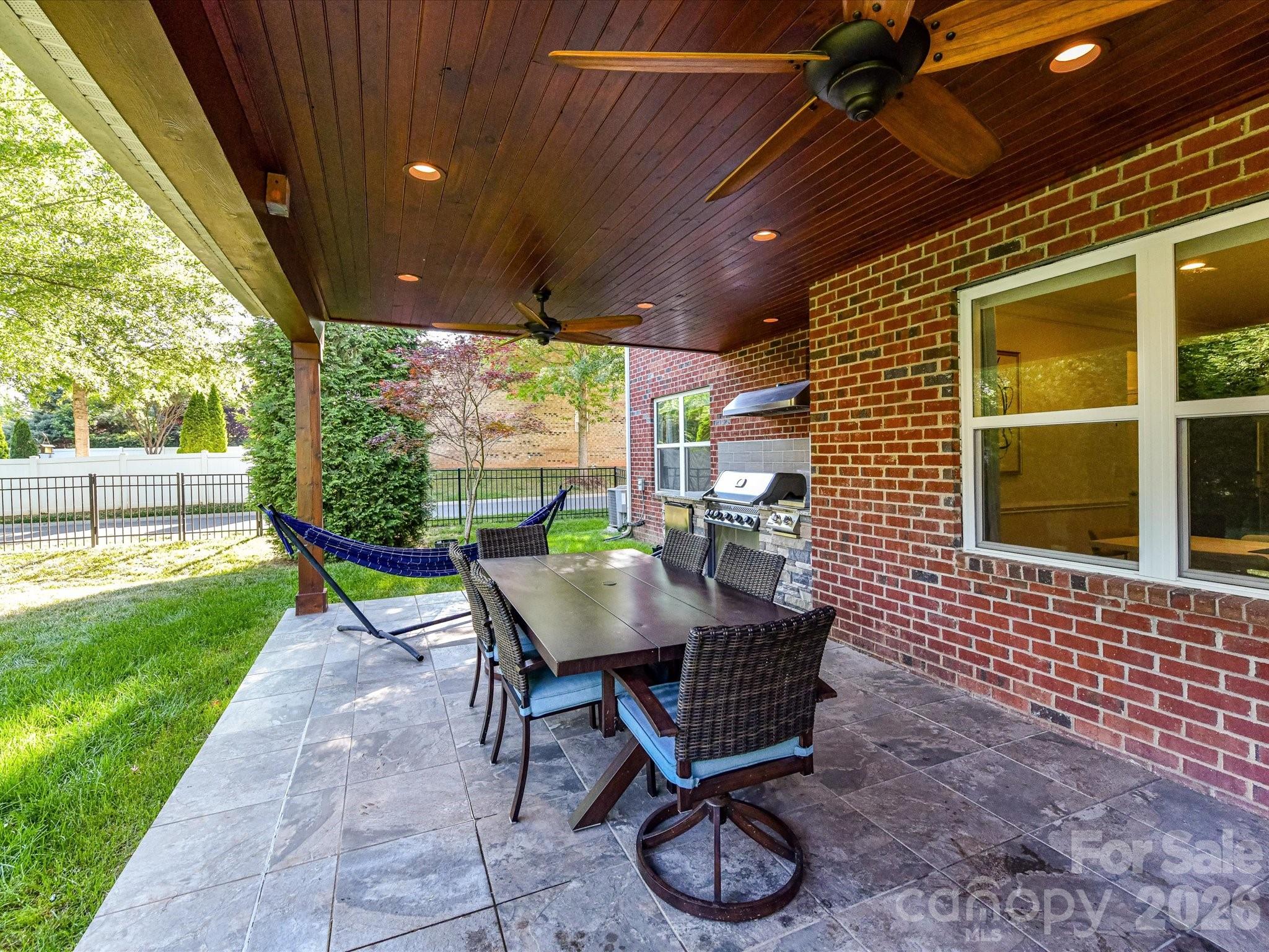 Sardis Crest - Residential