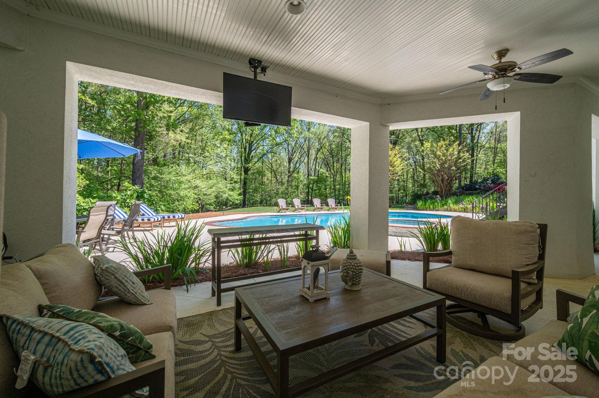 Quail Hollow - Residential