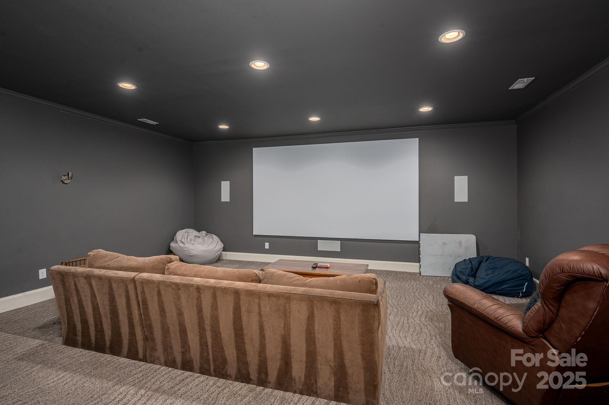 Quail Hollow - Residential