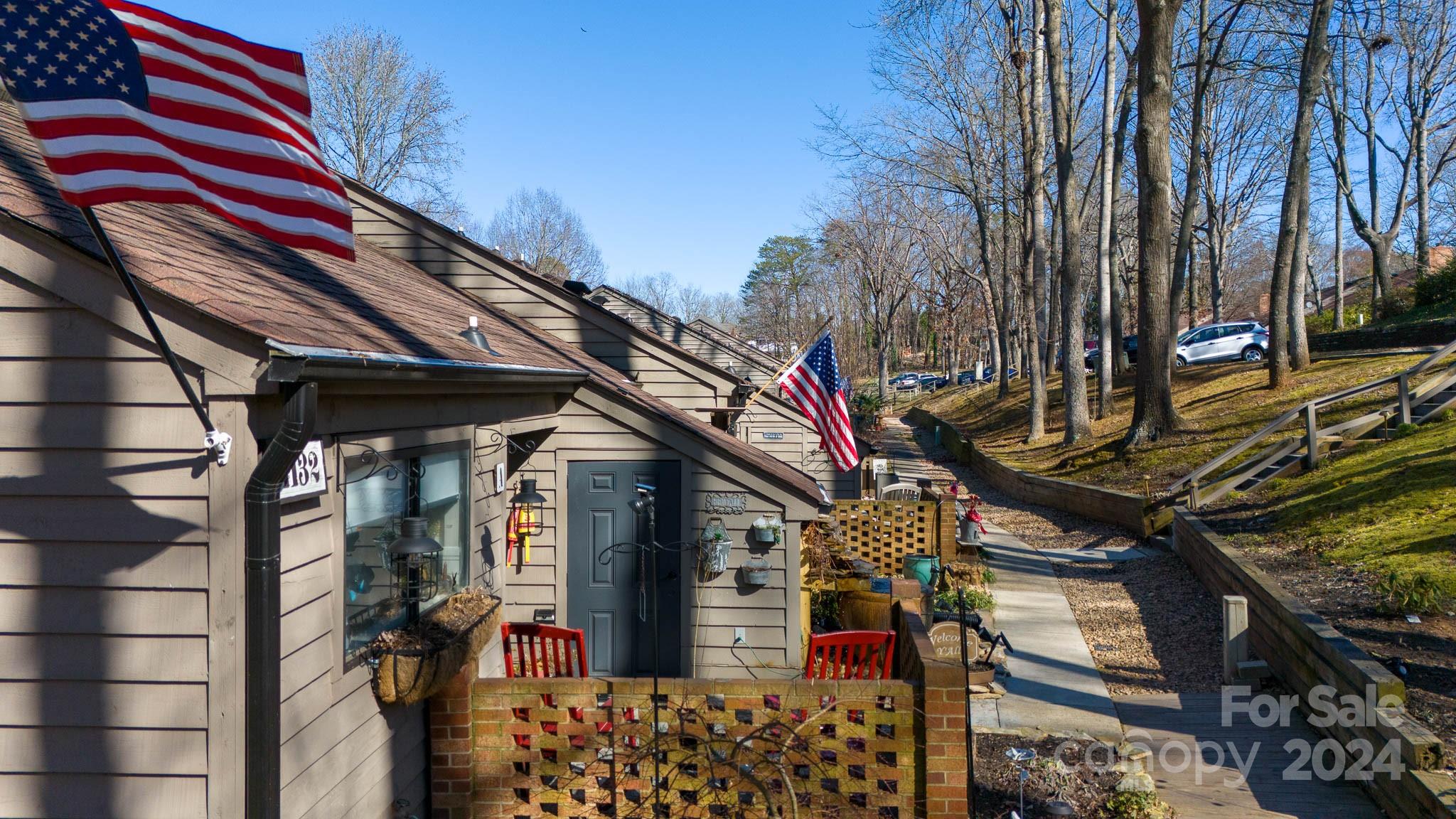 Lake Wylie Woods - Residential