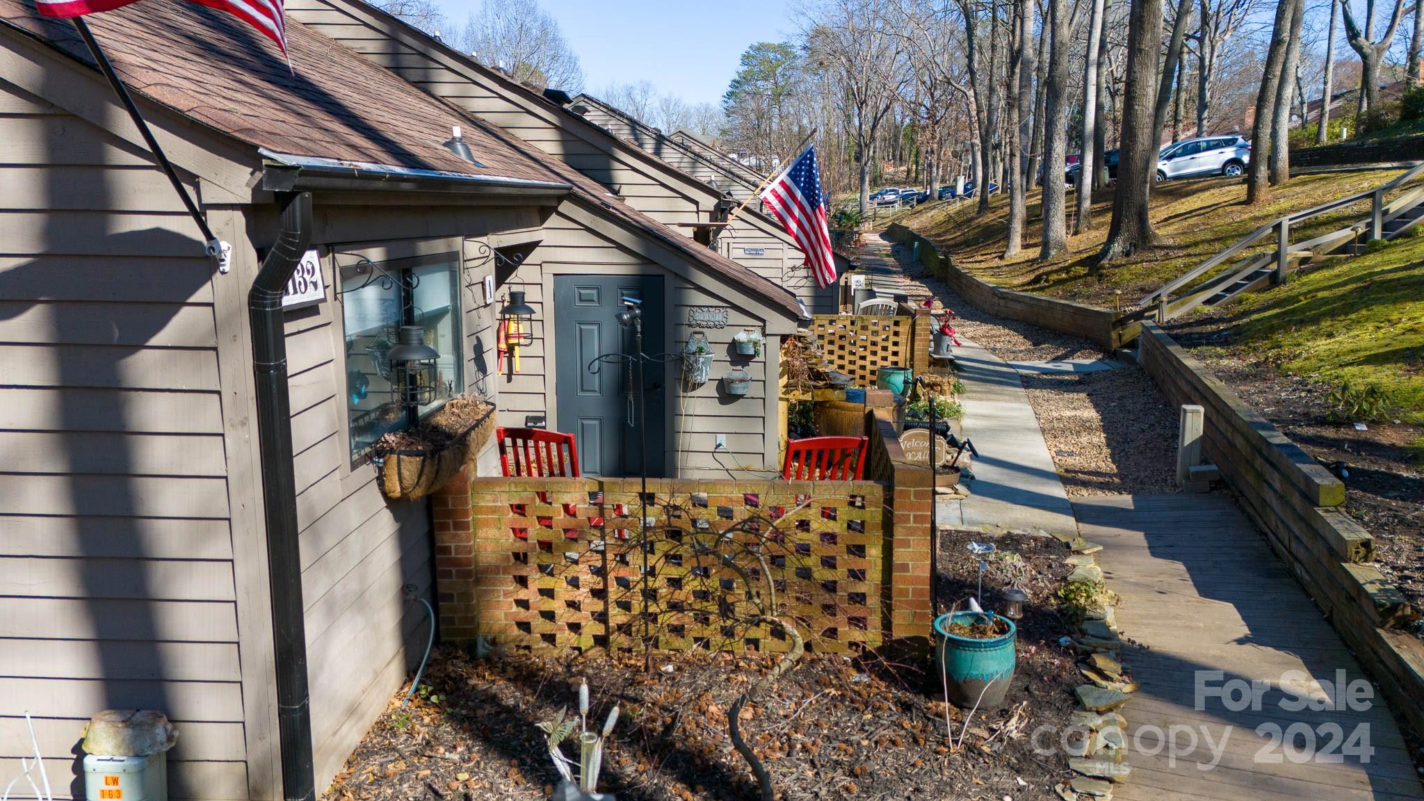 Lake Wylie Woods - Residential