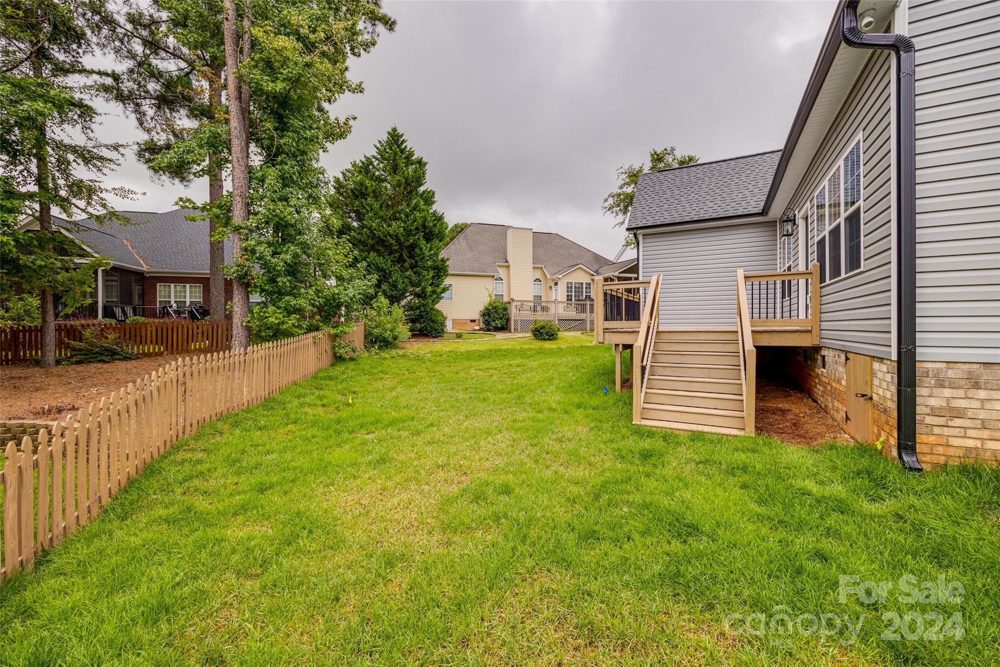 Seven Oaks - Residential