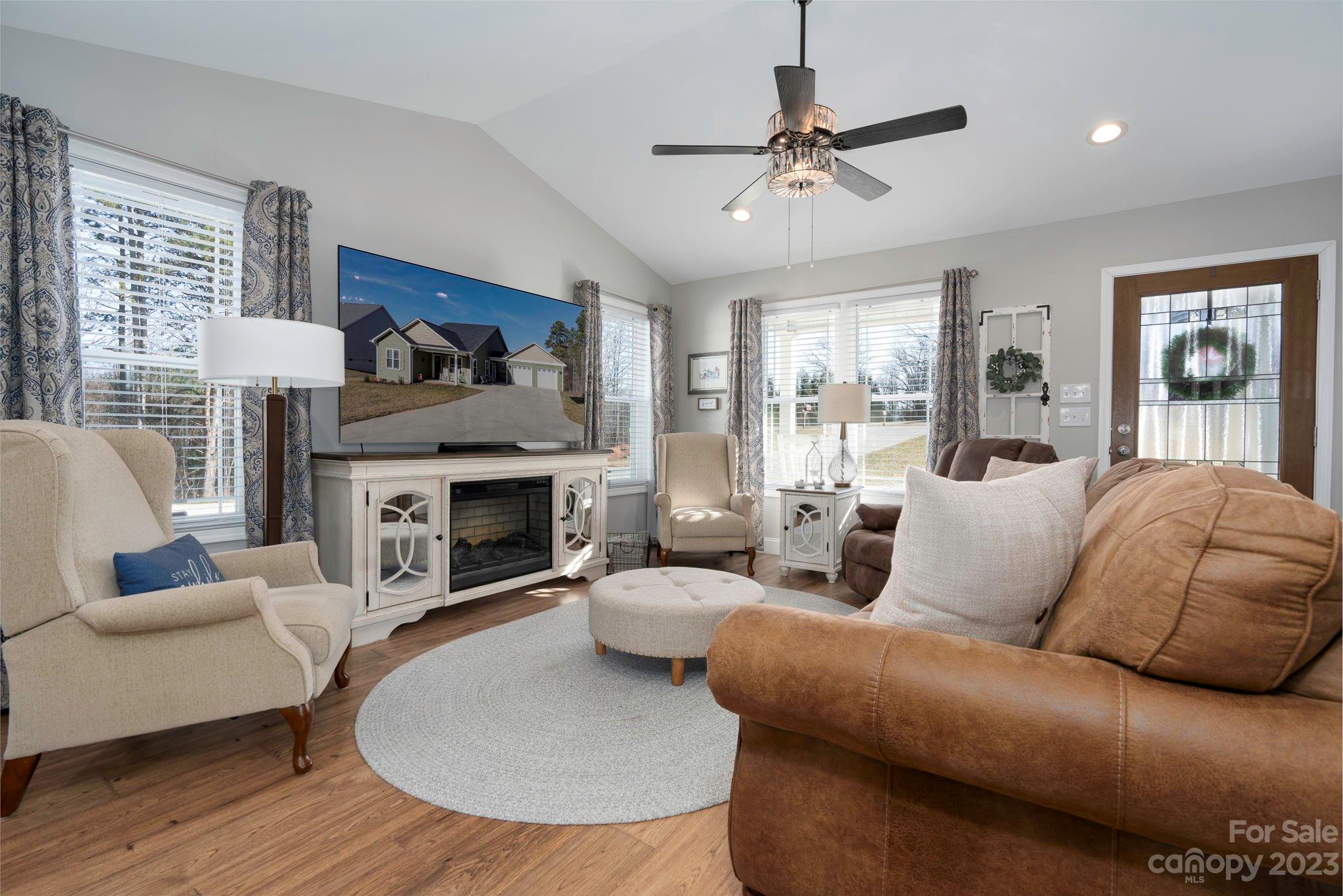 Willow Oaks - Residential