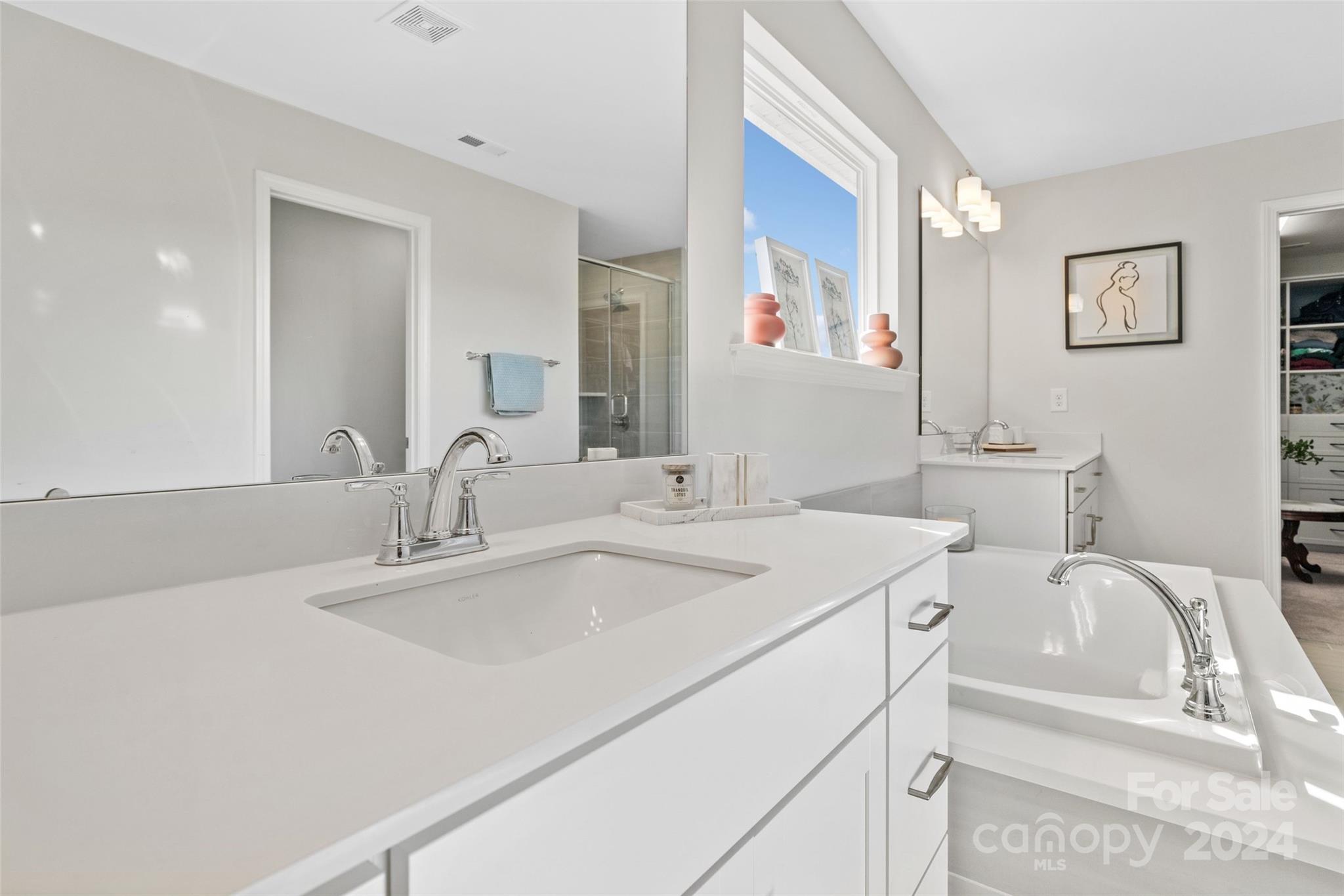 Paddlers Cove - Residential