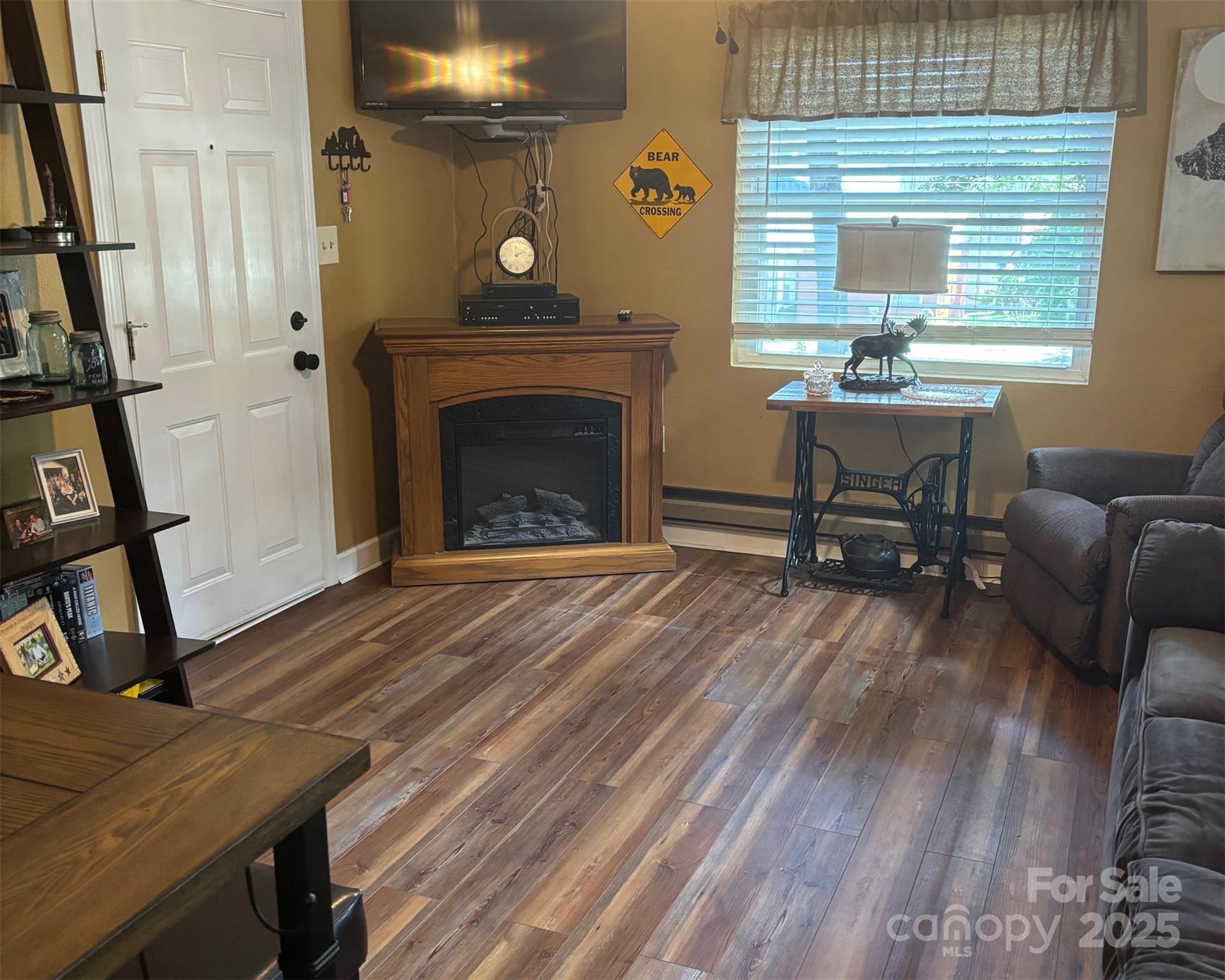 Leatherwood Cottages - Residential