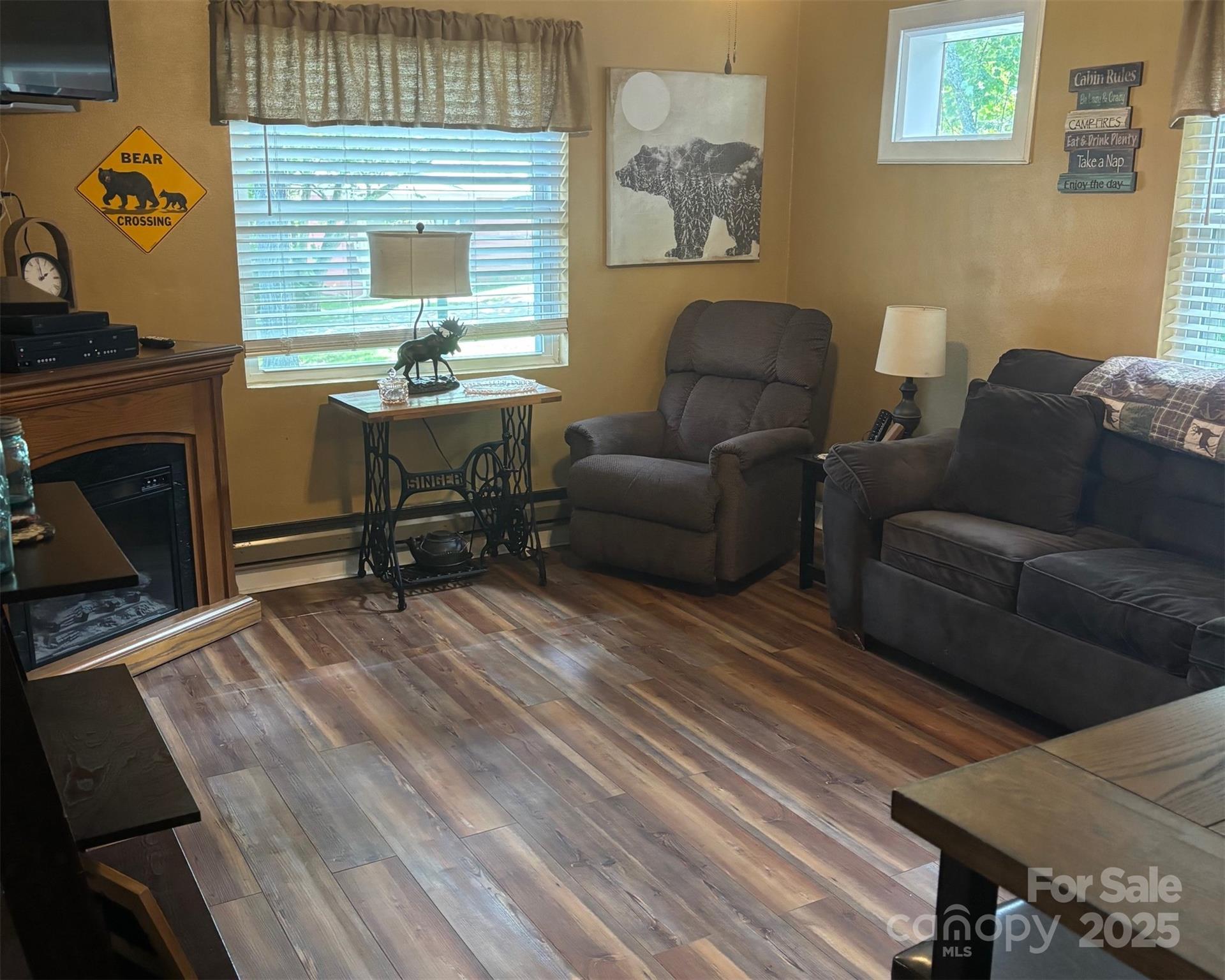 Leatherwood Cottages - Residential