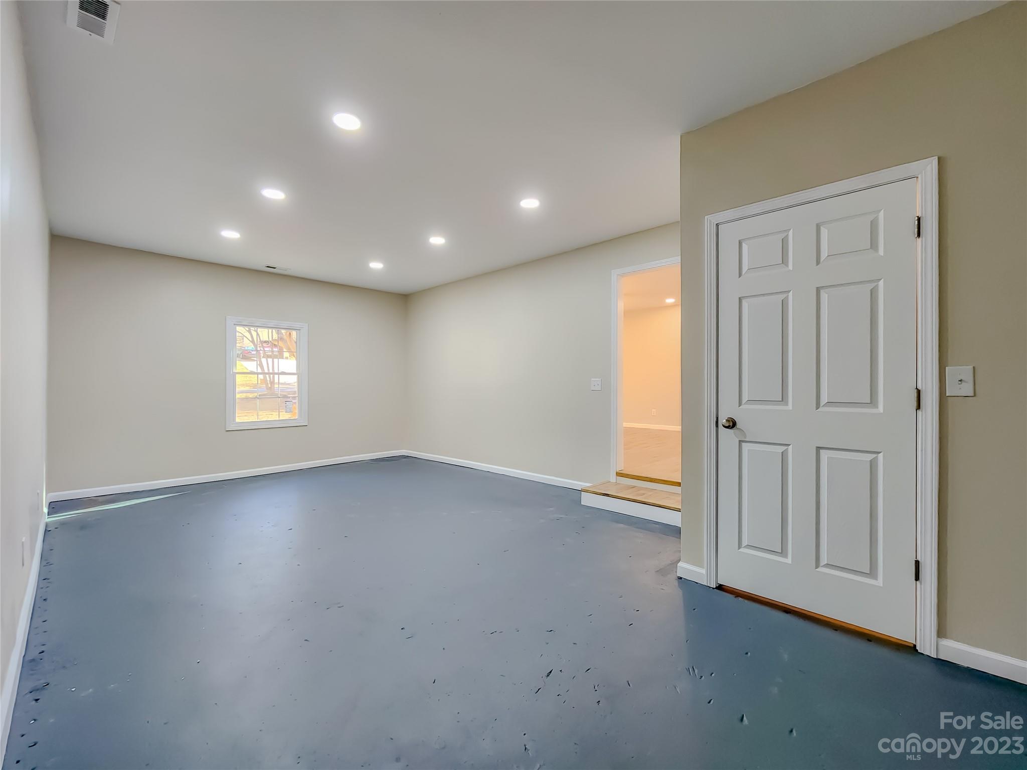 Hickory Hill - Residential