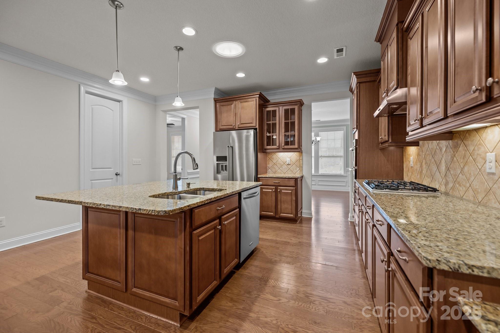 Shelly Woods - Residential