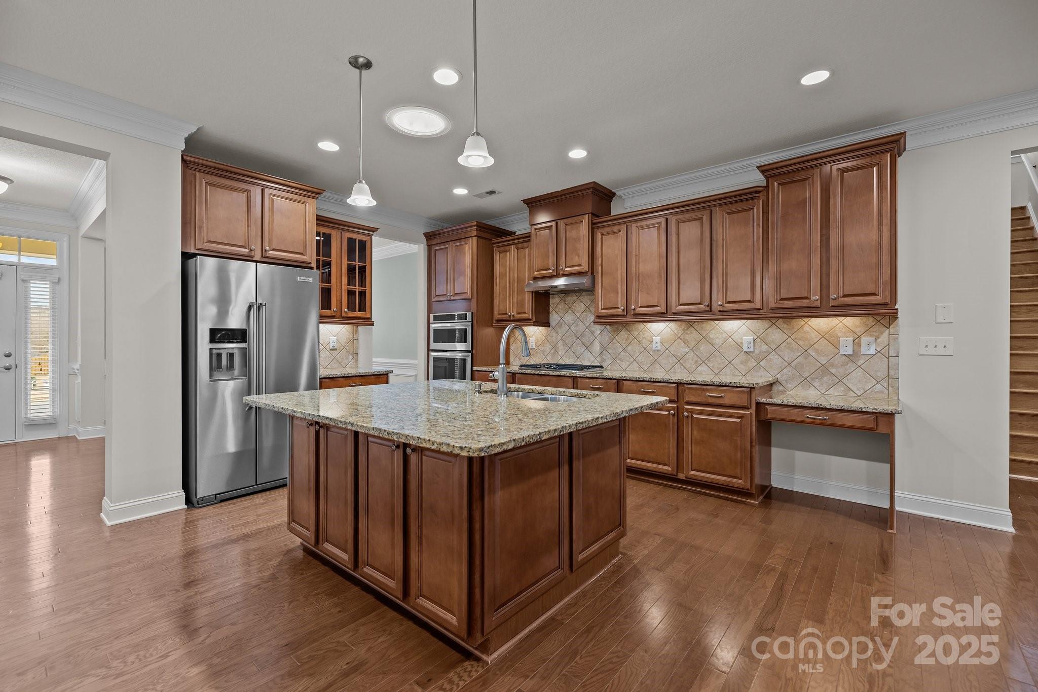 Shelly Woods - Residential