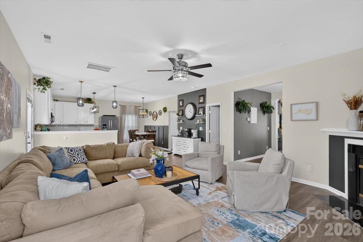 Dilworth Chase - Residential