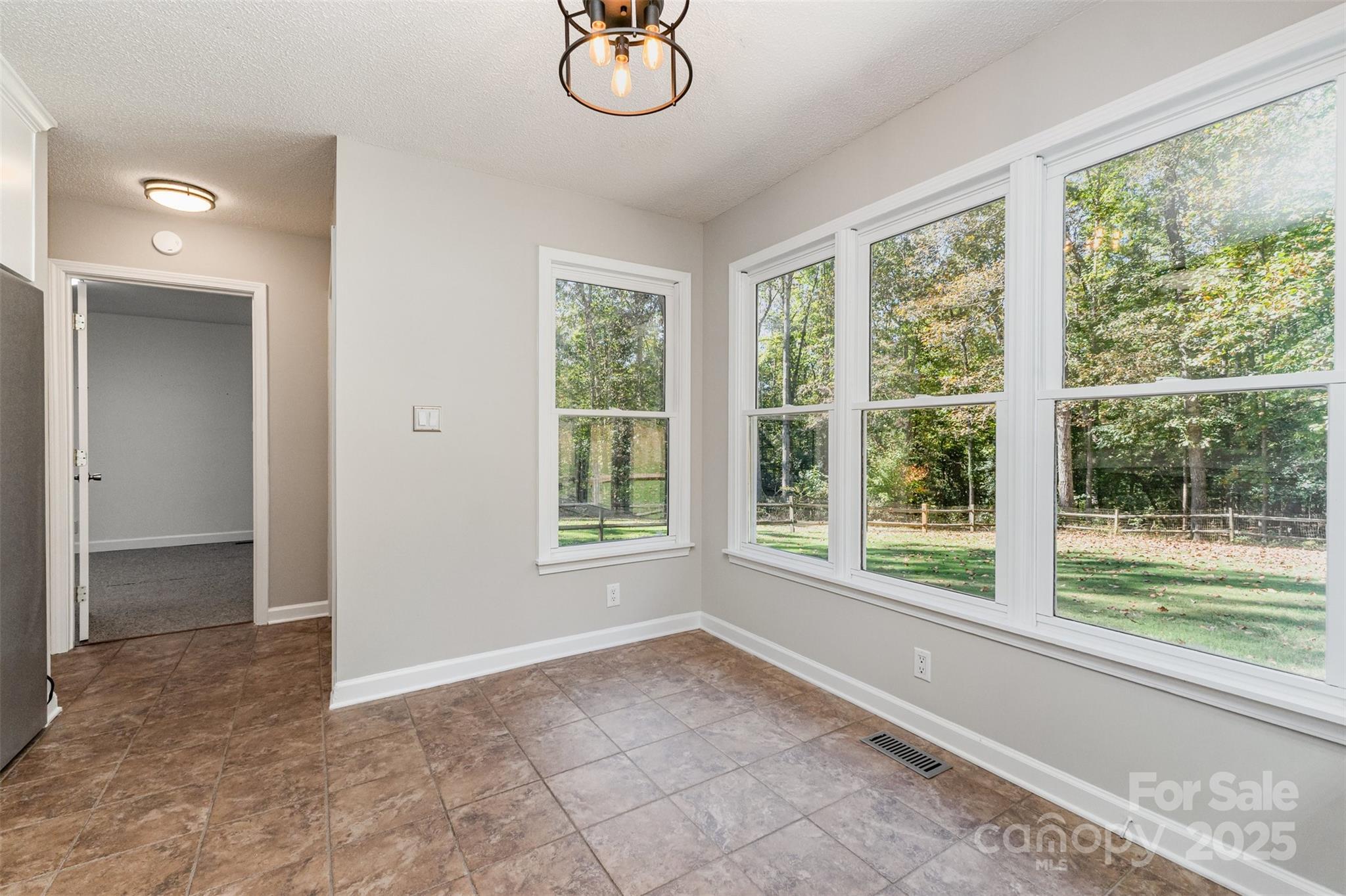 Holly Ridge - Residential
