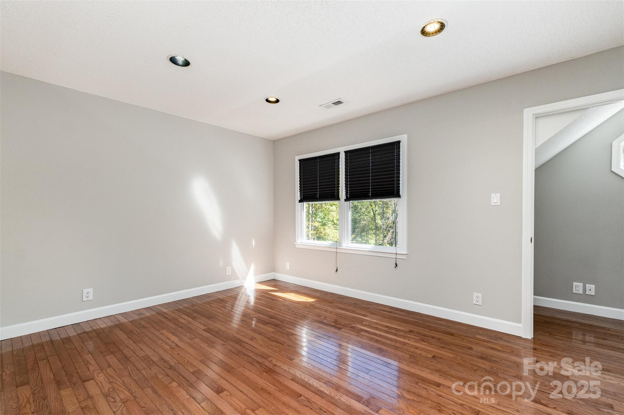 Holly Ridge - Residential