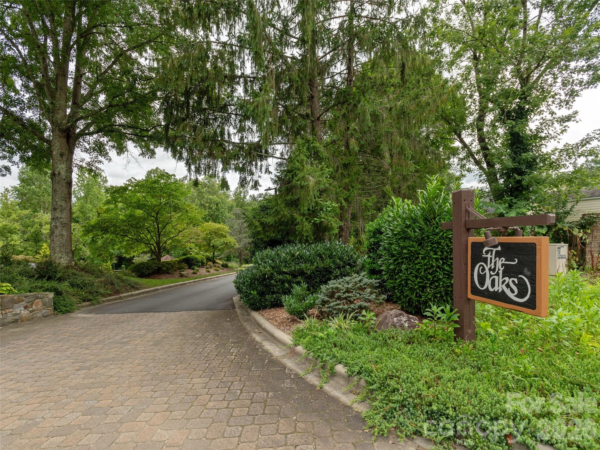 The Oaks - Residential