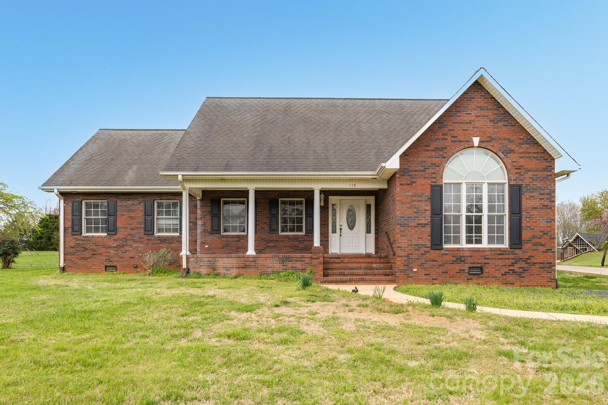 STERLING OAKS - Residential