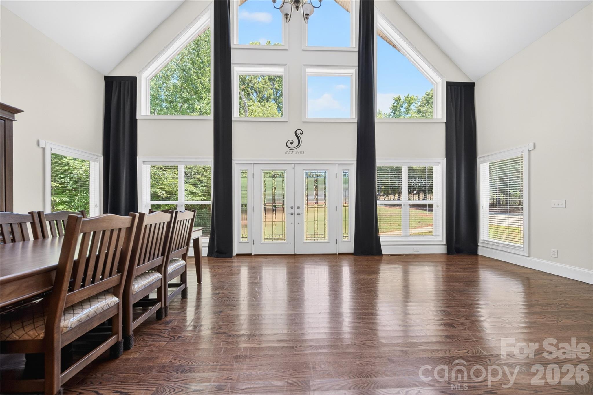 Cabin Creek - Residential