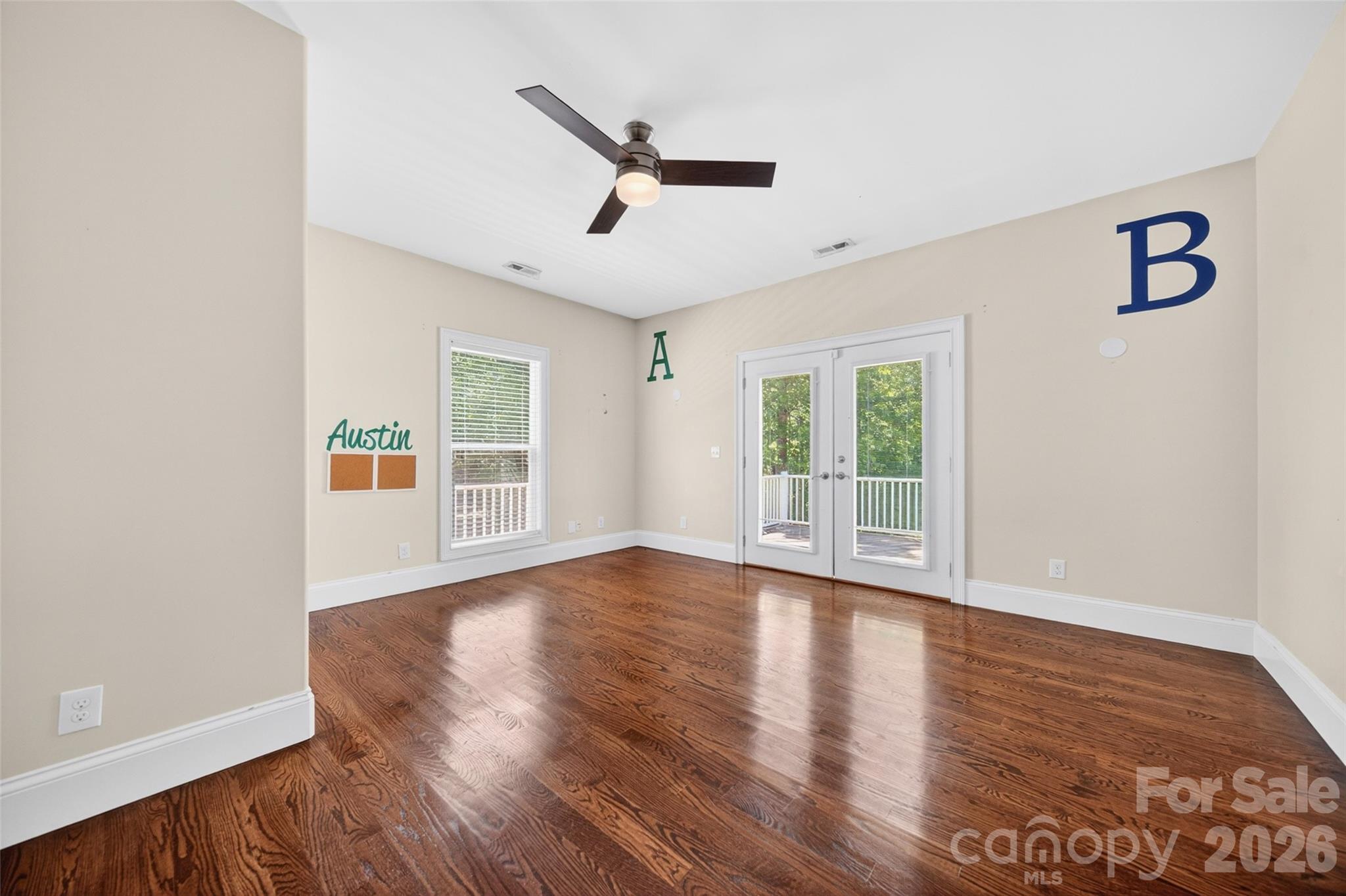 Cabin Creek - Residential