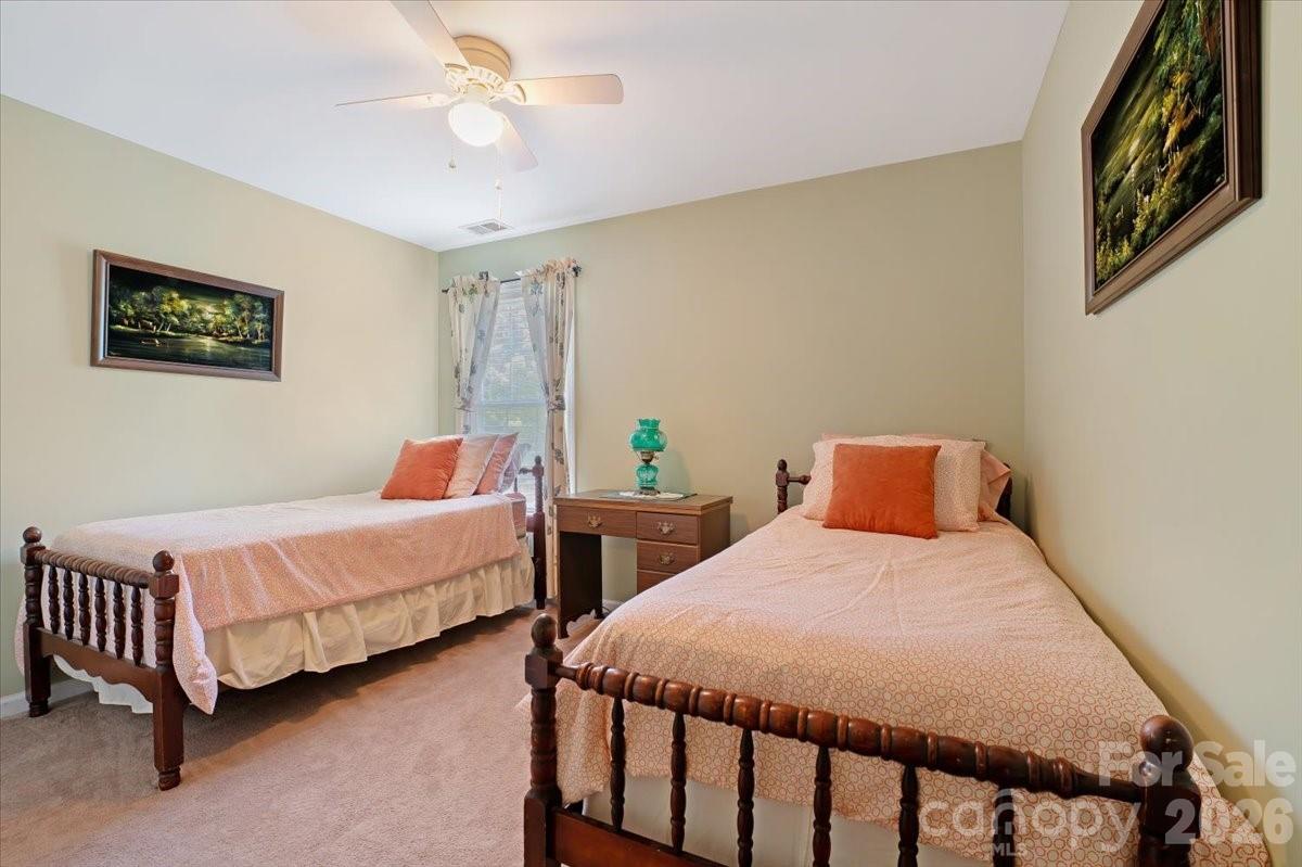 Fox Glen - Residential