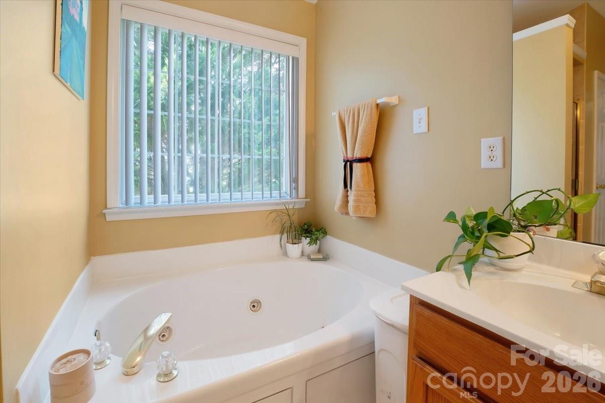 Fox Glen - Residential
