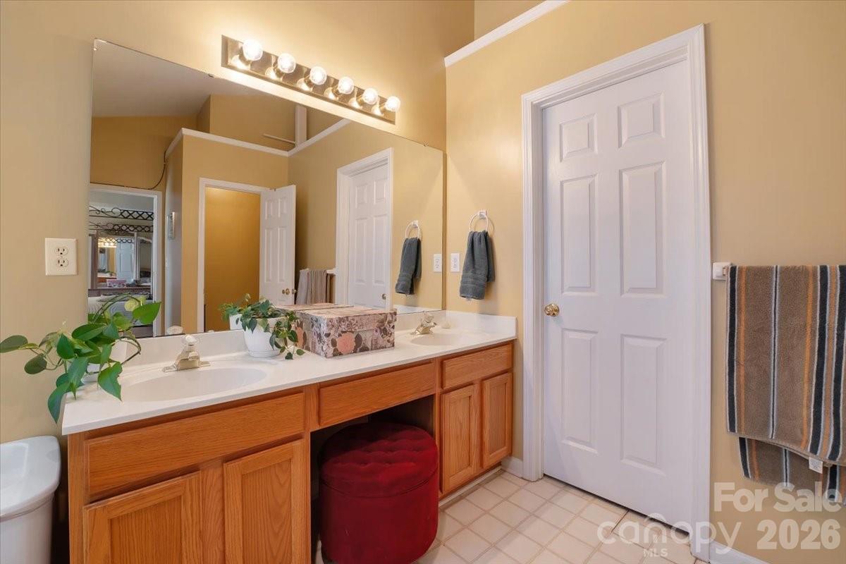 Fox Glen - Residential