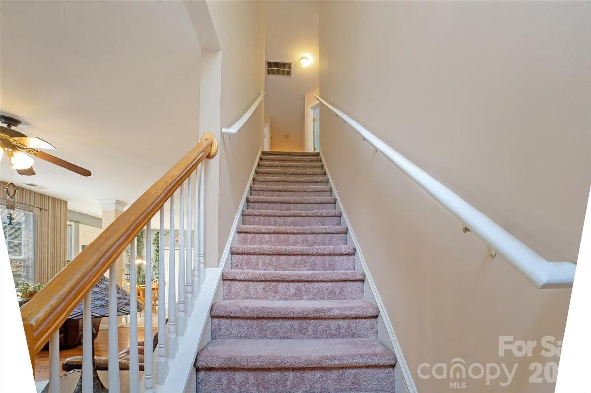 Fox Glen - Residential