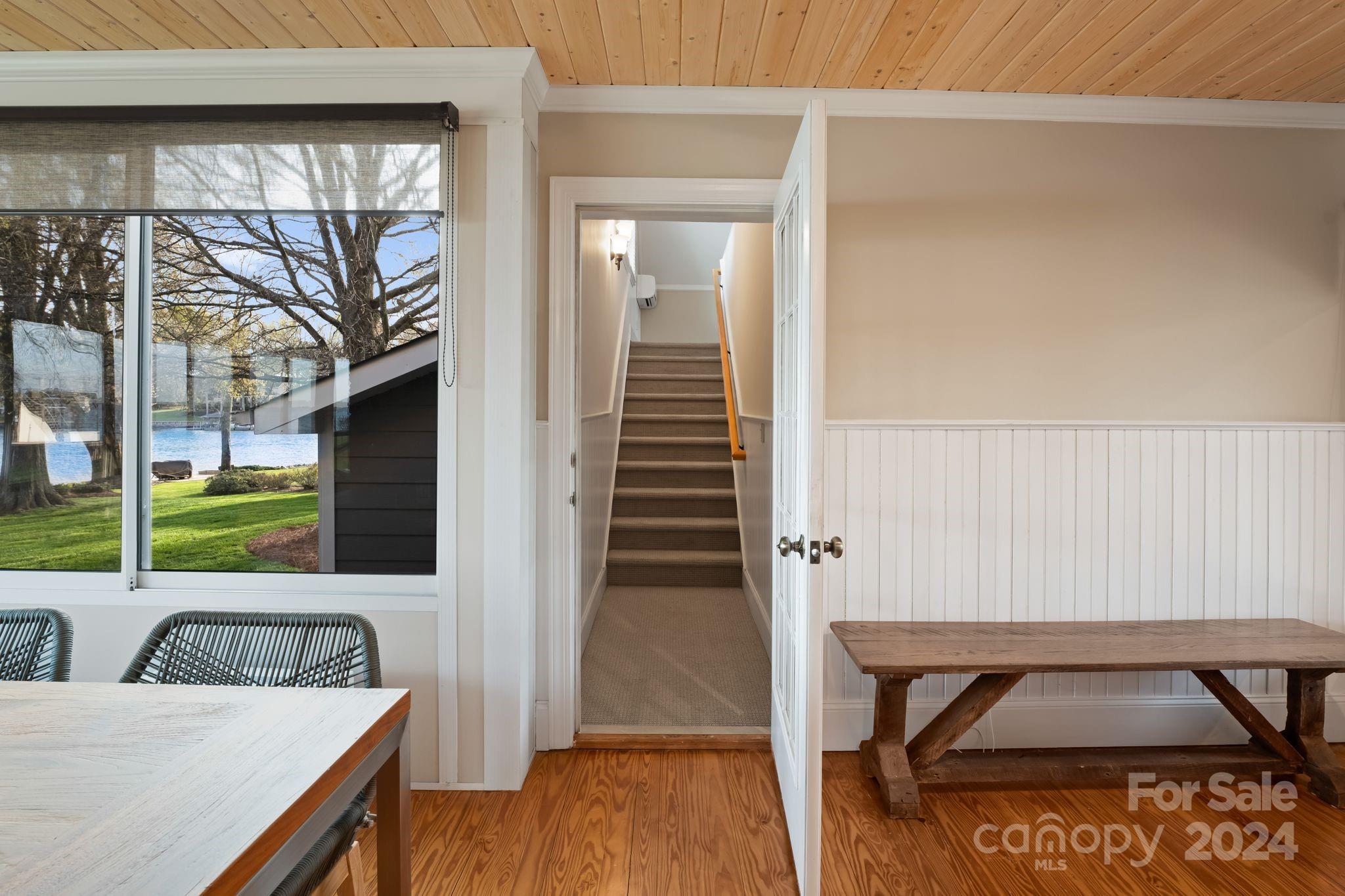 Meck Neck - Residential