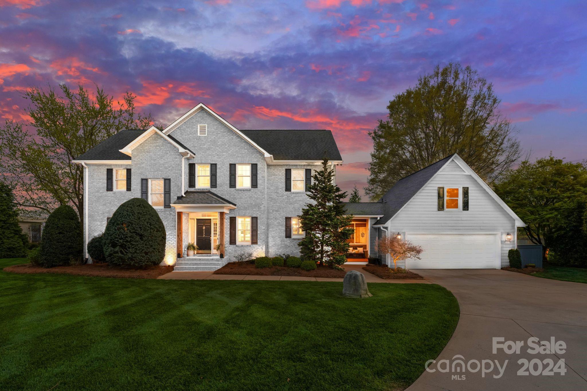 Meck Neck - Residential