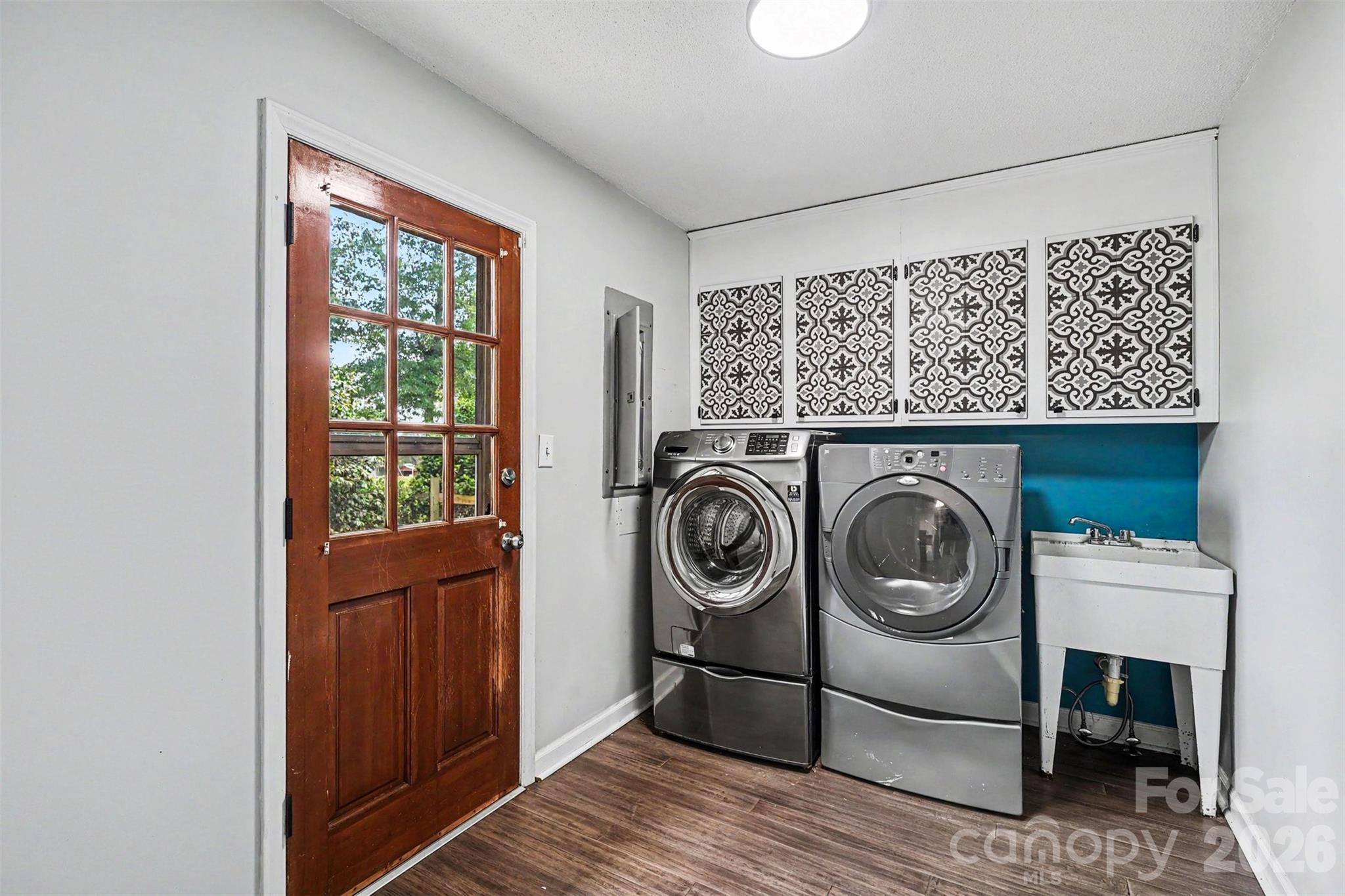 Clinestead - Residential