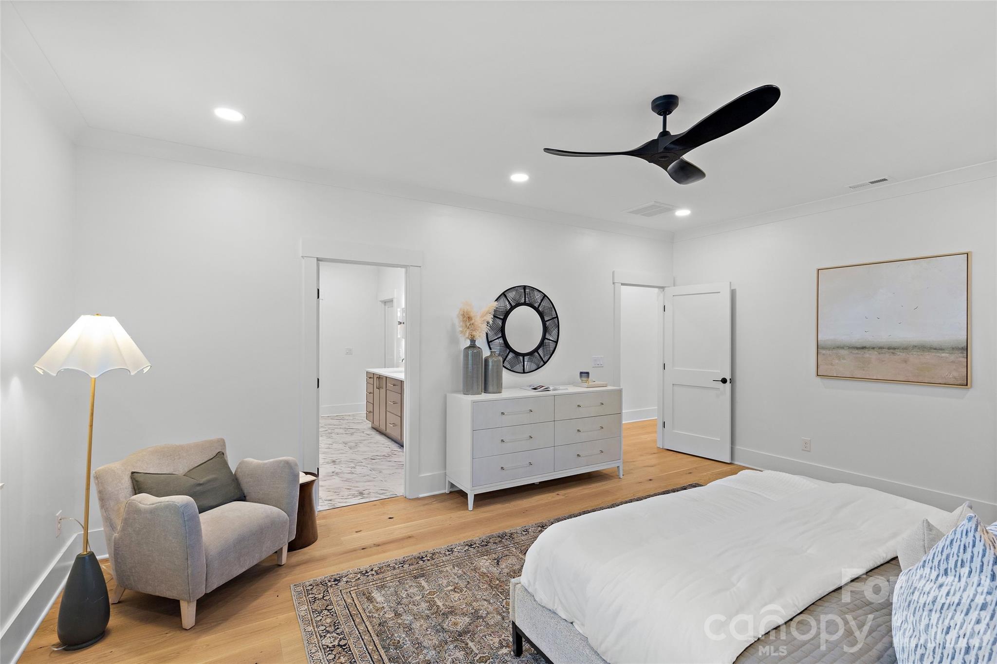 Villa Heights - Residential