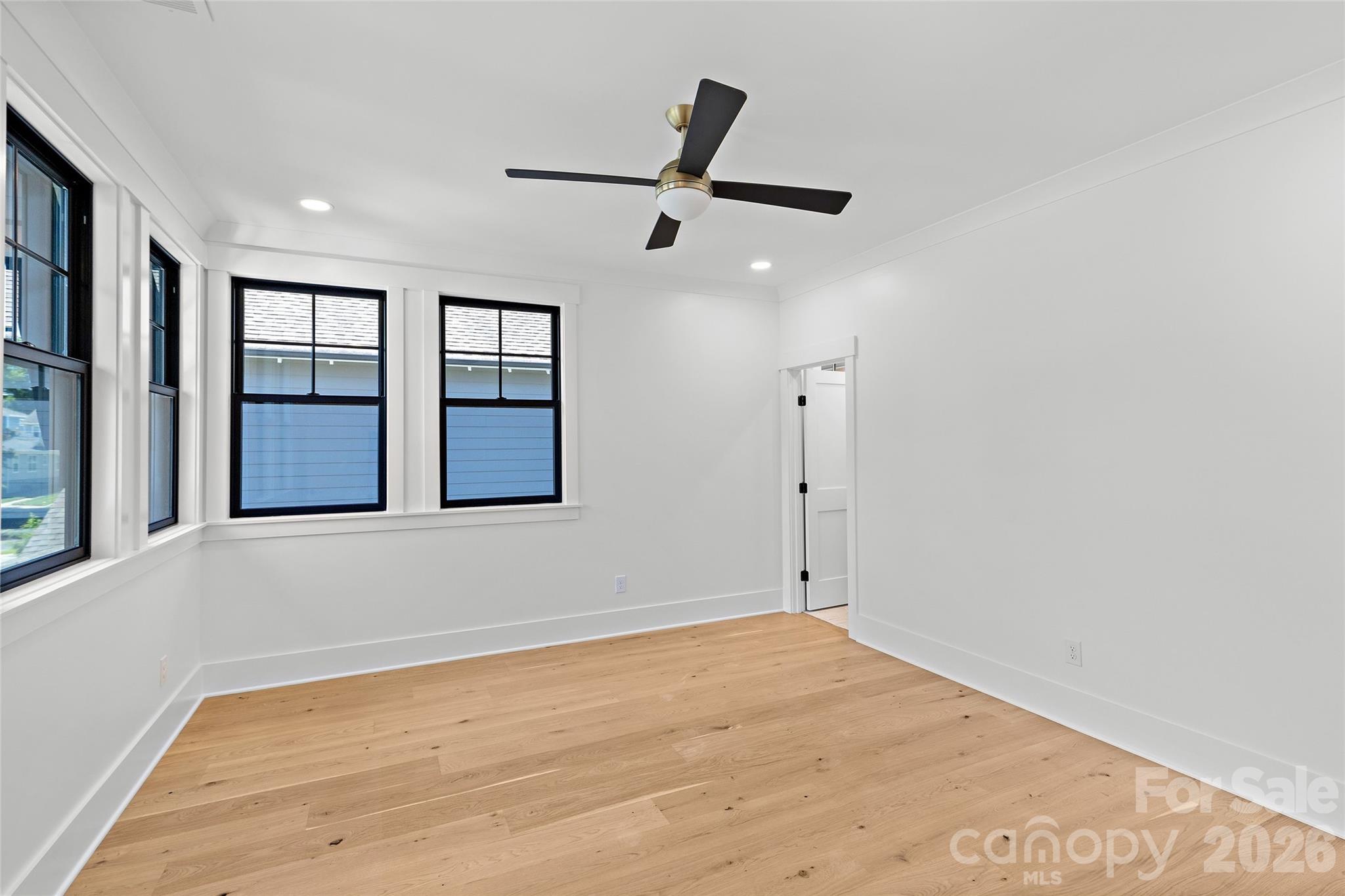 Villa Heights - Residential