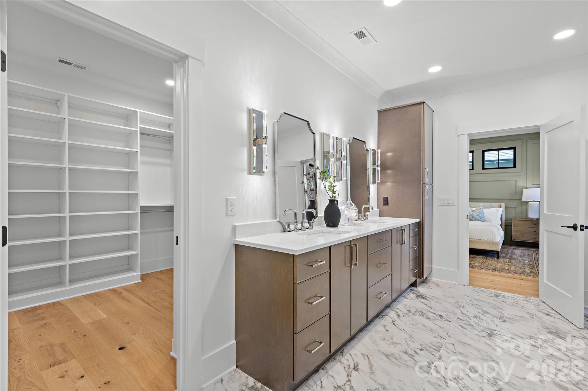 Villa Heights - Residential