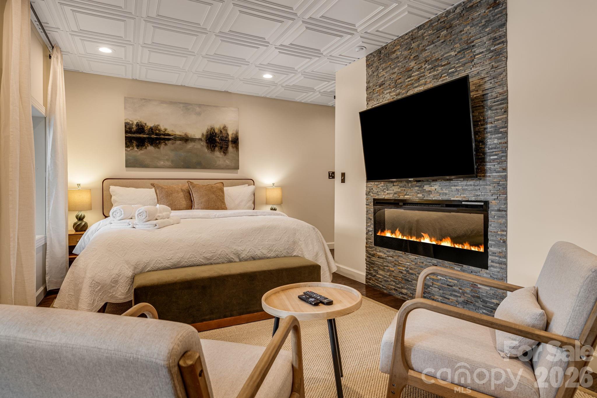 Rumbling Bald on Lake Lure - Residential